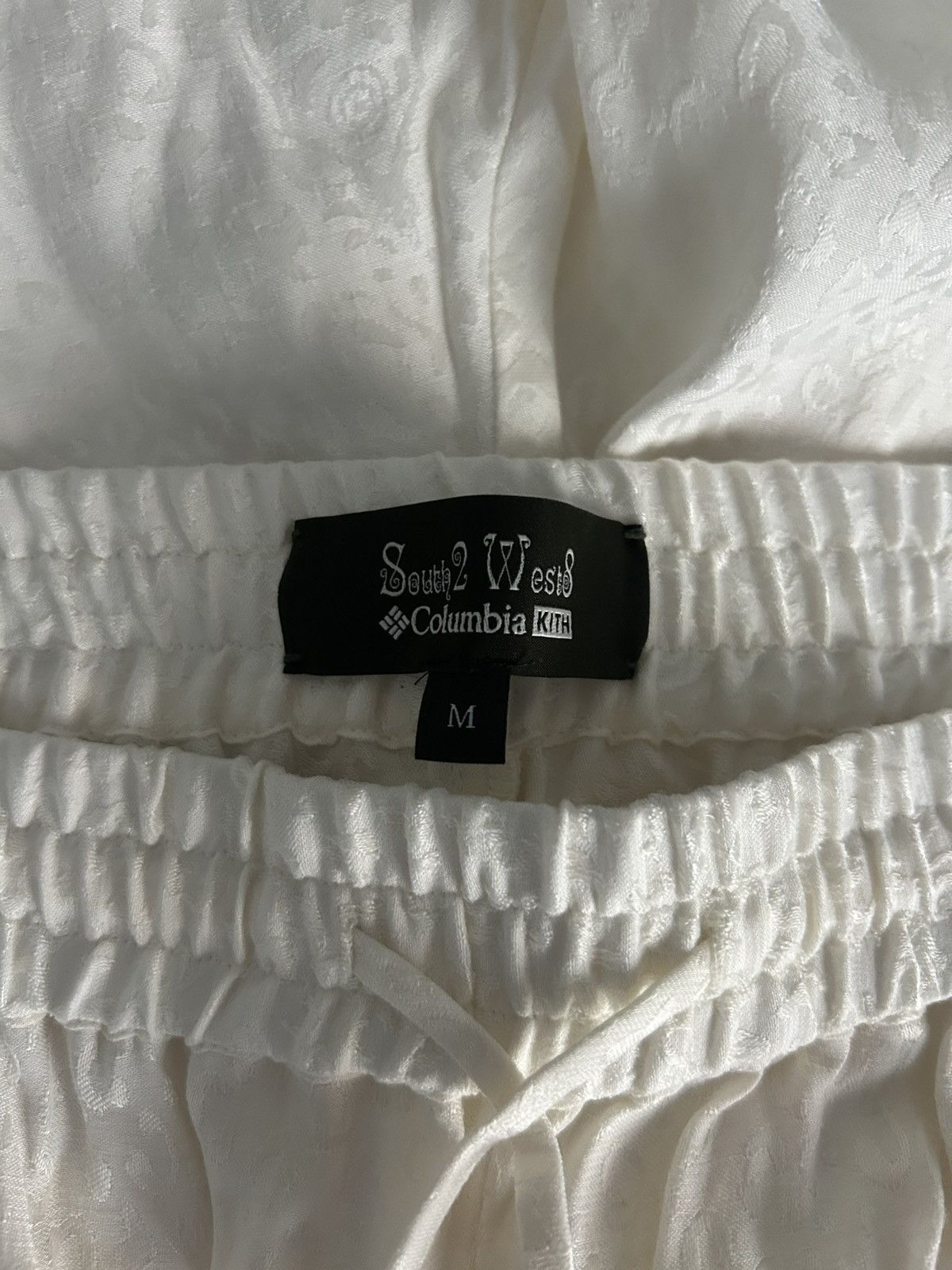 Columbia × Kith Kith & South2 West8 for Columbia Cedar Short - Sandrift Size US 32 / EU 48 - 10 Thumbnail