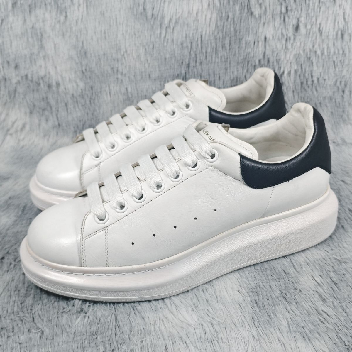 Alexander McQueen Alexander McQueen Oversized White Leather Sneakers 43 Size US 10 / EU 43 - 1 Thumbnail