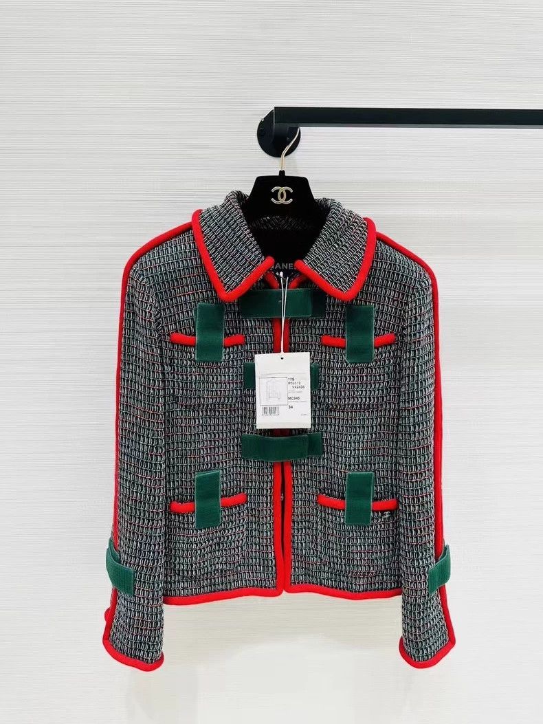 Chanel Chanel Circuit series red and green color matching tweed j Size XXS / US 00 / IT 34 - 1 Thumbnail
