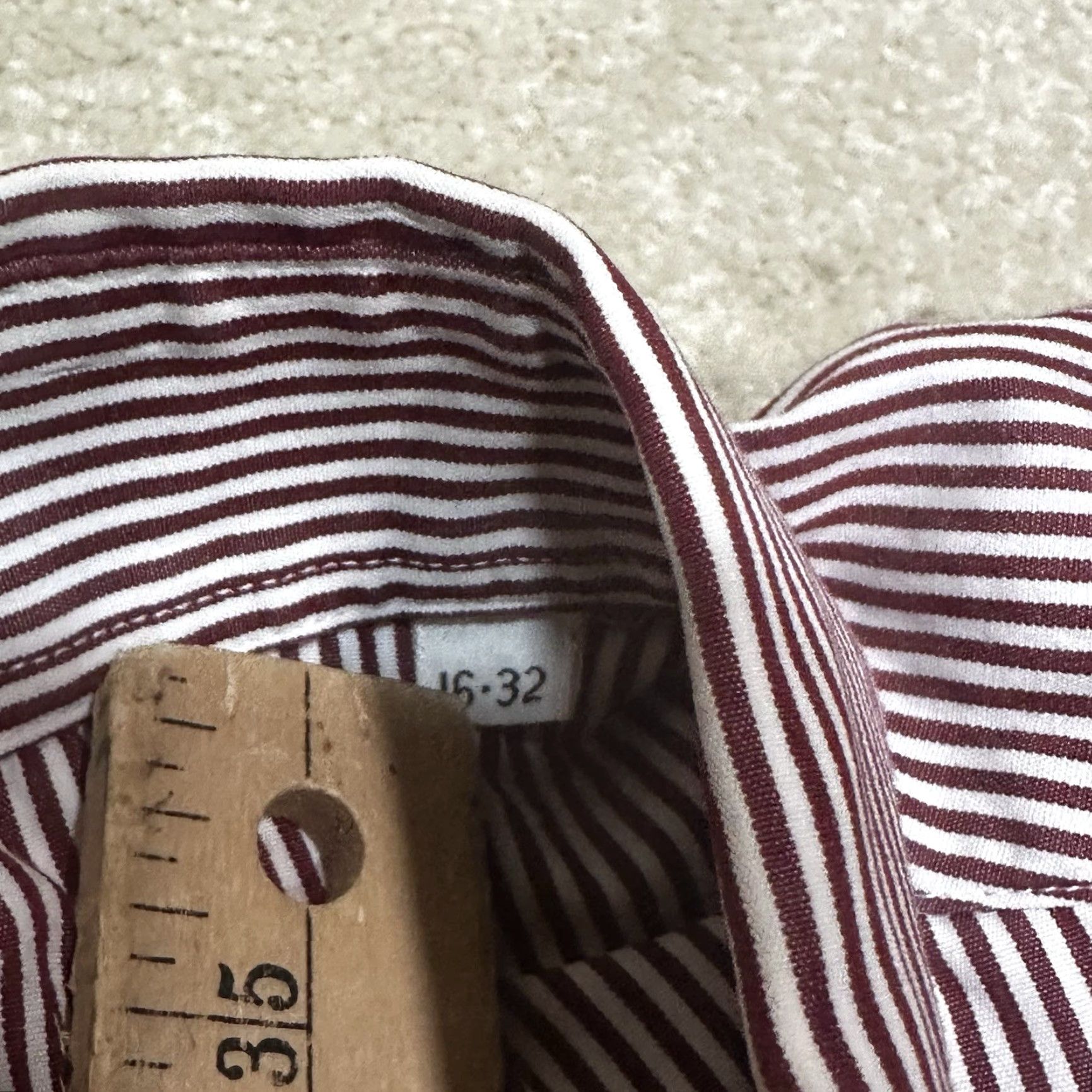 Vintage VINTAGE Luskeys Ryons Button Up Shirt Mens 16 1/2 Maroon Striped Western Cowboy Shirt Mens Regular Size 16.5 Maroon Stripe Cowboy Western Mens Shirts Size US L / EU 52-54 / 3 - 5 Thumbnail
