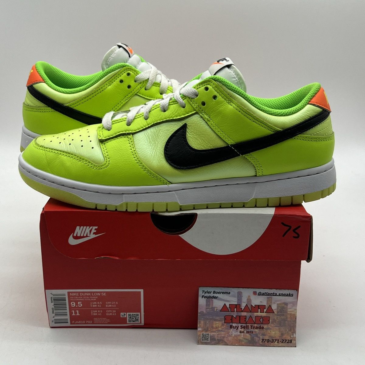 Nike Nike dunk low volt Size US 9.5 / EU 42-43 - 1 Thumbnail