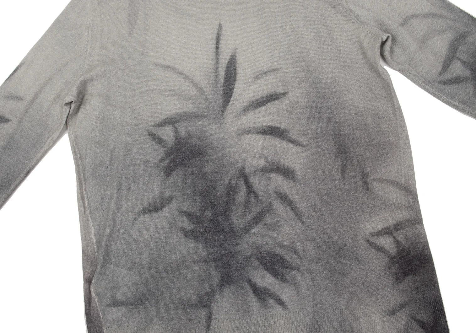Emporio Armani Botanical Print Cashmere Knit in Light Gray M Size US M / EU 48-50 / 2 - 11 Thumbnail
