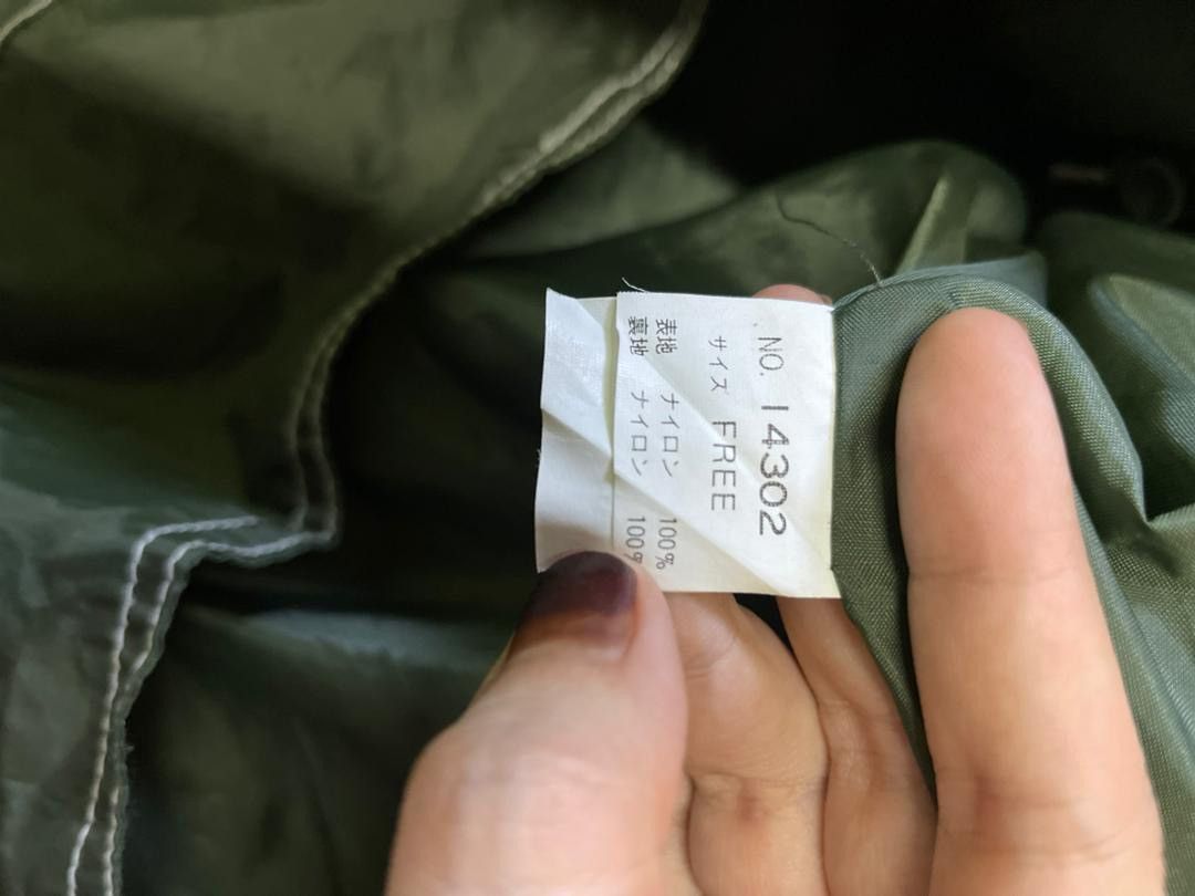 Vintage VTG 90s Olive Green Contrast Stitch Nylon Jacket Free Size Size US L / EU 52-54 / 3 - 4 Thumbnail