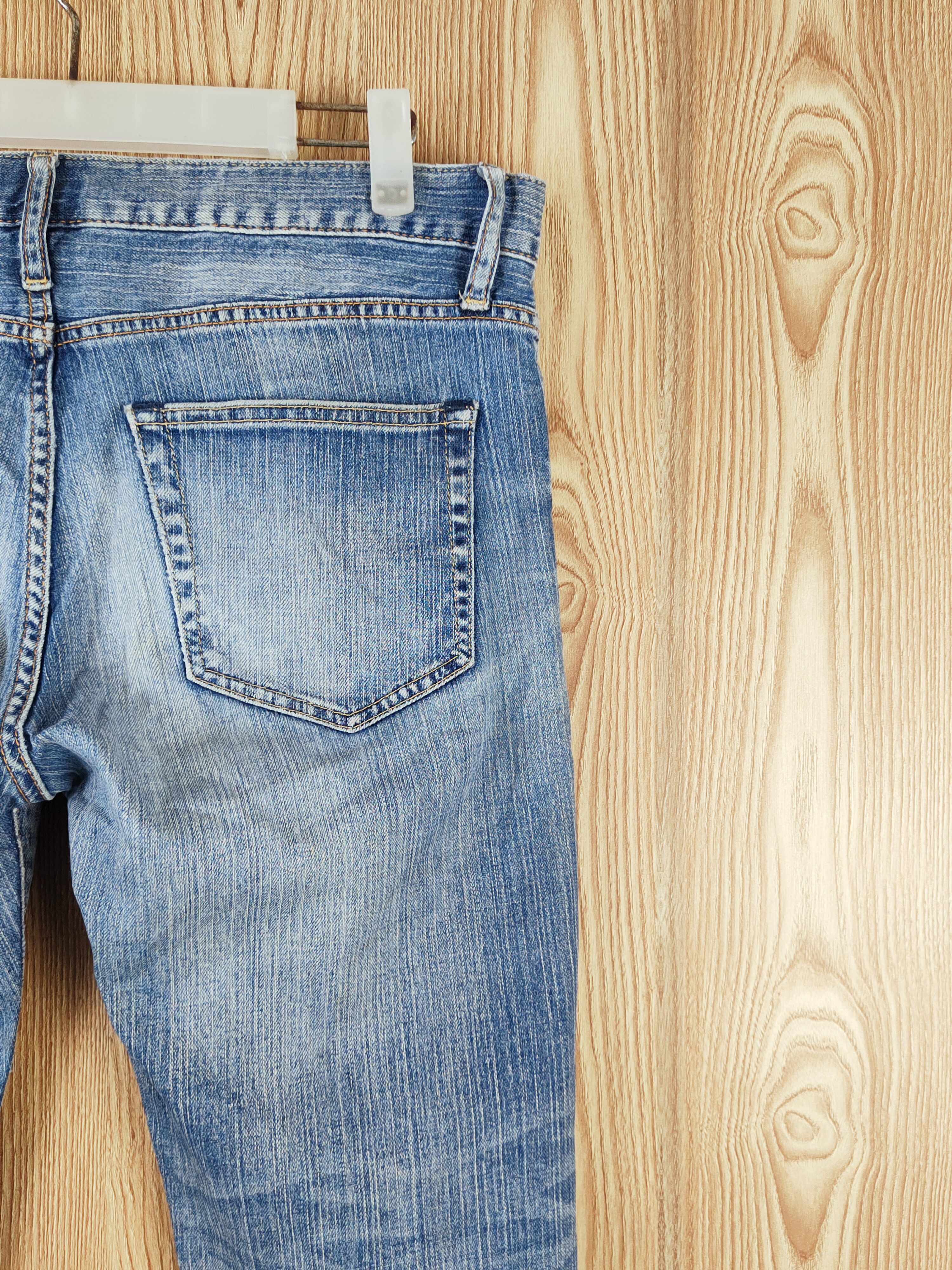Japanese Brand Uniqlo Blue Faded Distressed Ripped Jeans #S2774 Size US 34 / EU 50 - 10 Thumbnail
