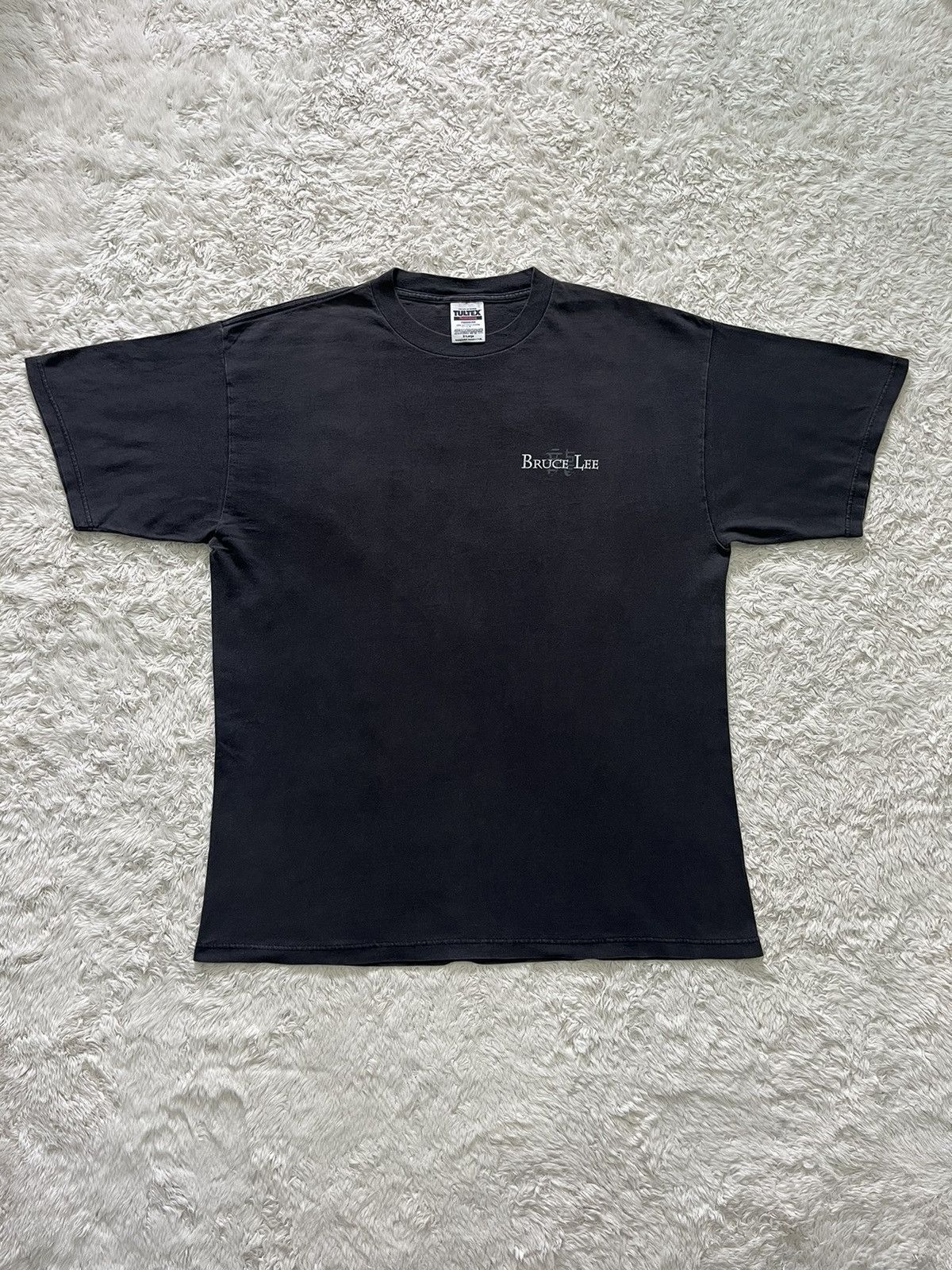 Vintage vintage 1990's bruce lee "black faded" t-shirt Size US XL / EU 56 / 4 - 6 Thumbnail