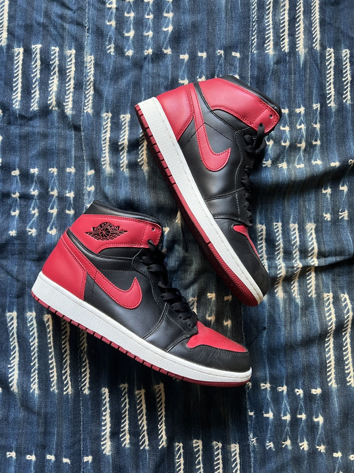 Nike Nike Air Jordan 1 High Retro OG 2013 Bred Size US 10.5 / EU 43-44 - 9 Thumbnail
