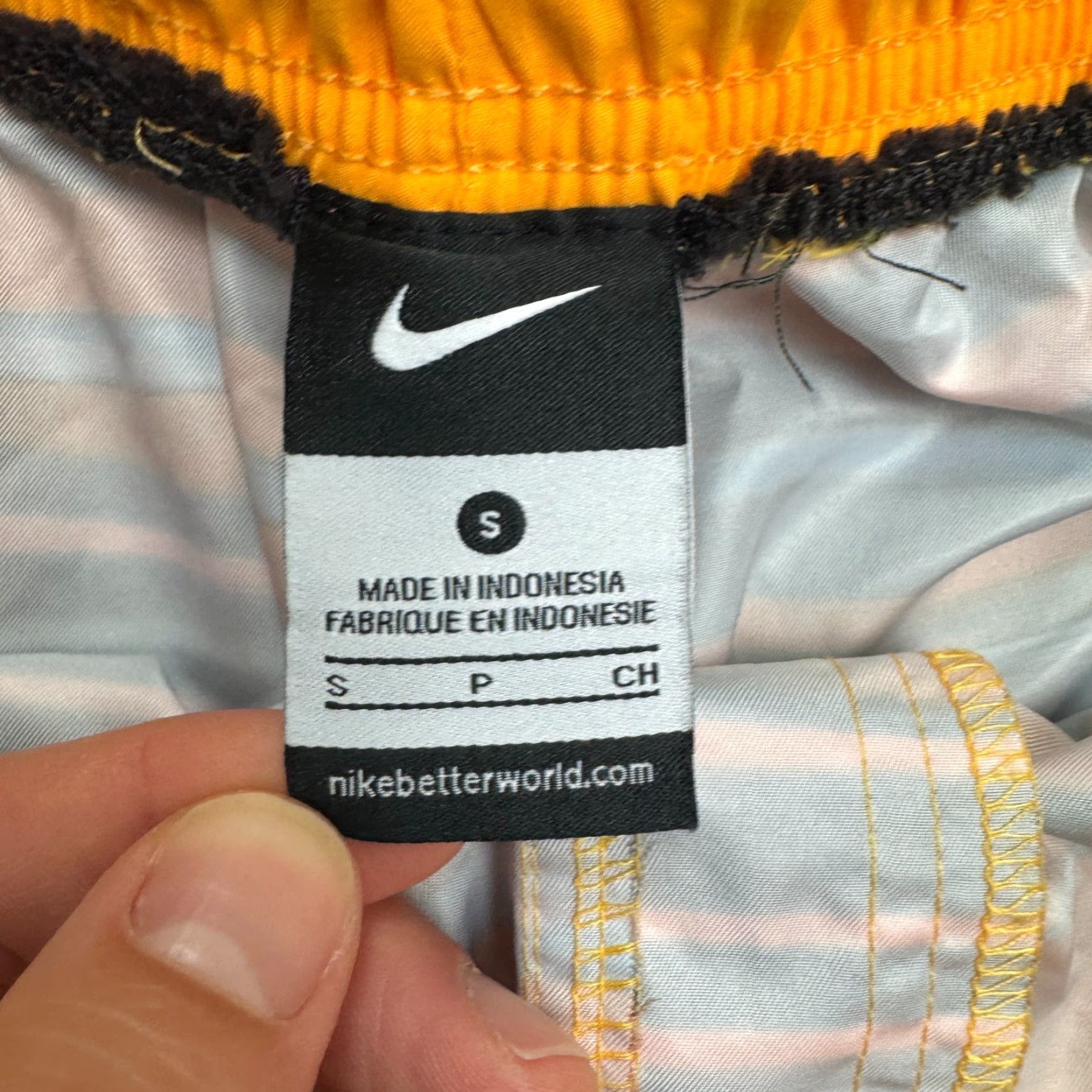 Nike Nike Swim Trunks Mens Small Orange Striped Bottoms Trunks Beach Swimwear Active Pockets Drawstring Polyester Blended Fabric Beach Mens Size US 29 - 7 Thumbnail