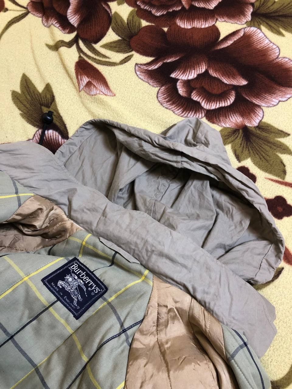 Burberry MEN BURBERRYS QUILTED LINING HOODED BEIGE COAT Size US XL / EU 56 / 4 - 15 Thumbnail