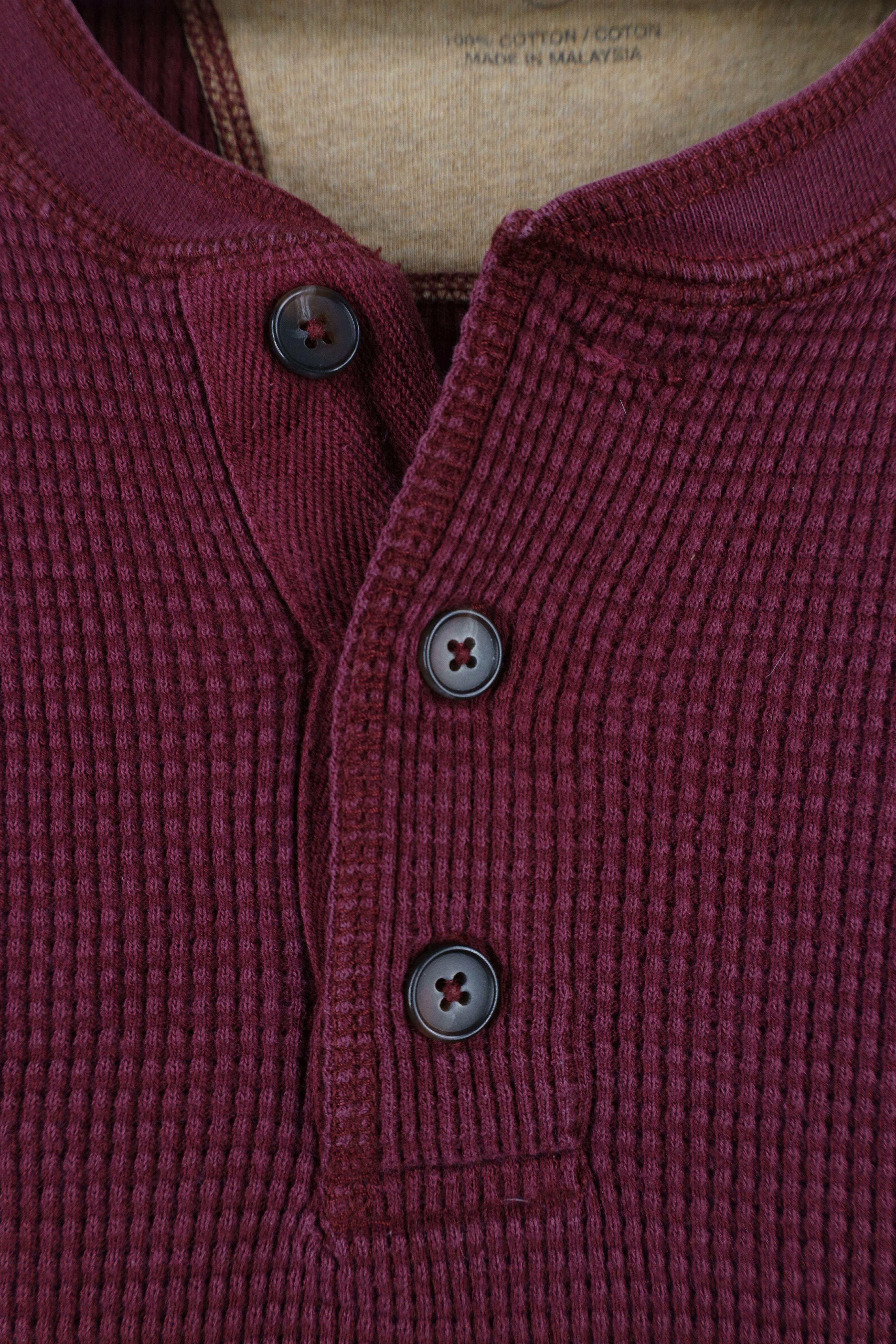 Eddie Bauer × Vintage Vintage Eddie Bauer Waffle Knit Long Sleeve Henley T-Shirt Size US XL / EU 56 / 4 - 4 Thumbnail