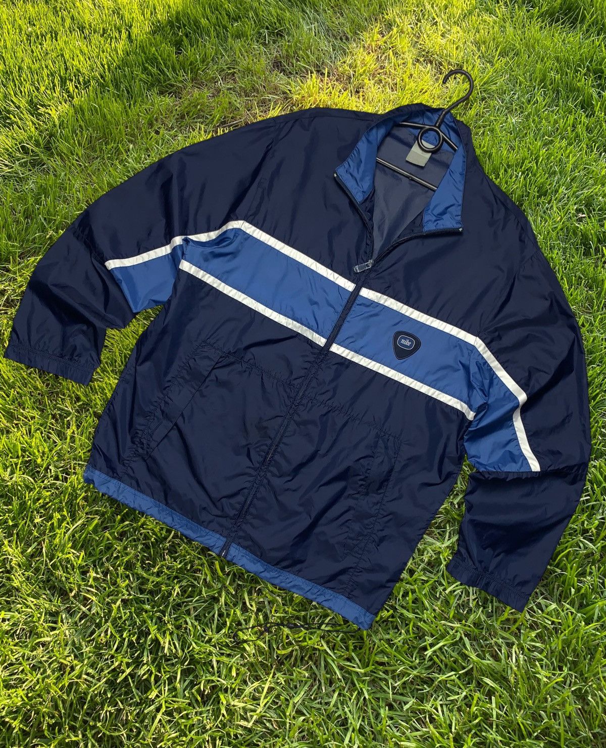image of Nike Light Jacket Size L Logo in Navy, Men's