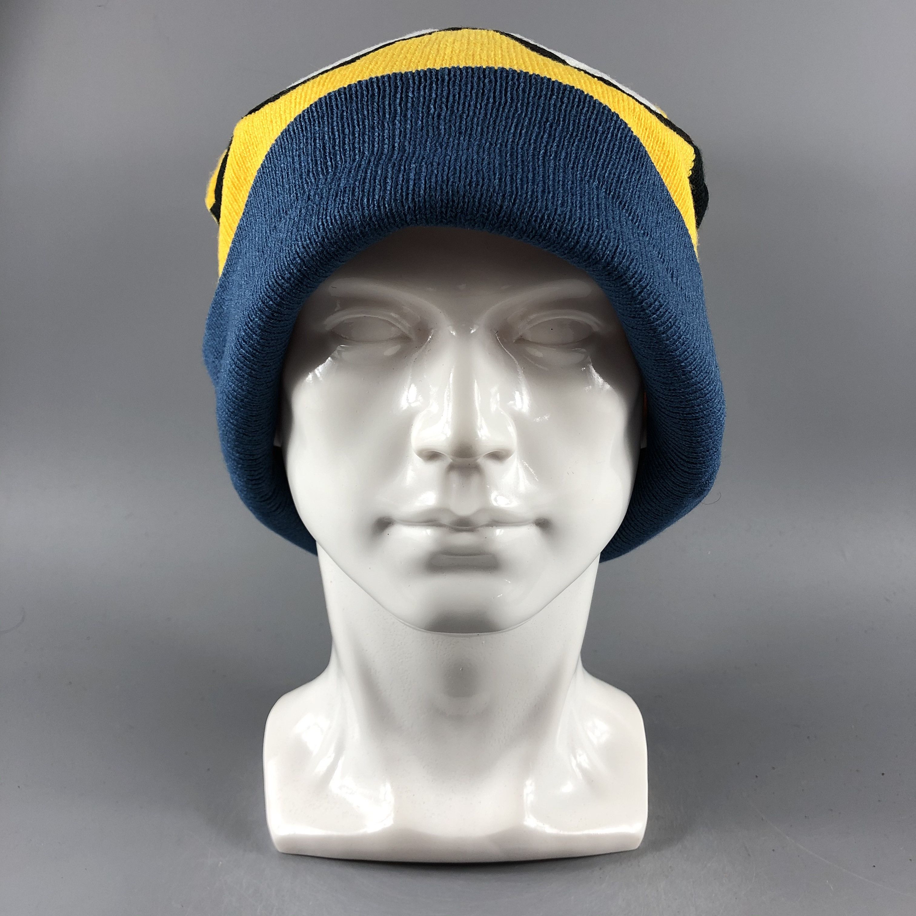 Other Despicable Me Beanie Snow Hat Snow Cap -D762 Size ONE SIZE - 8 Thumbnail