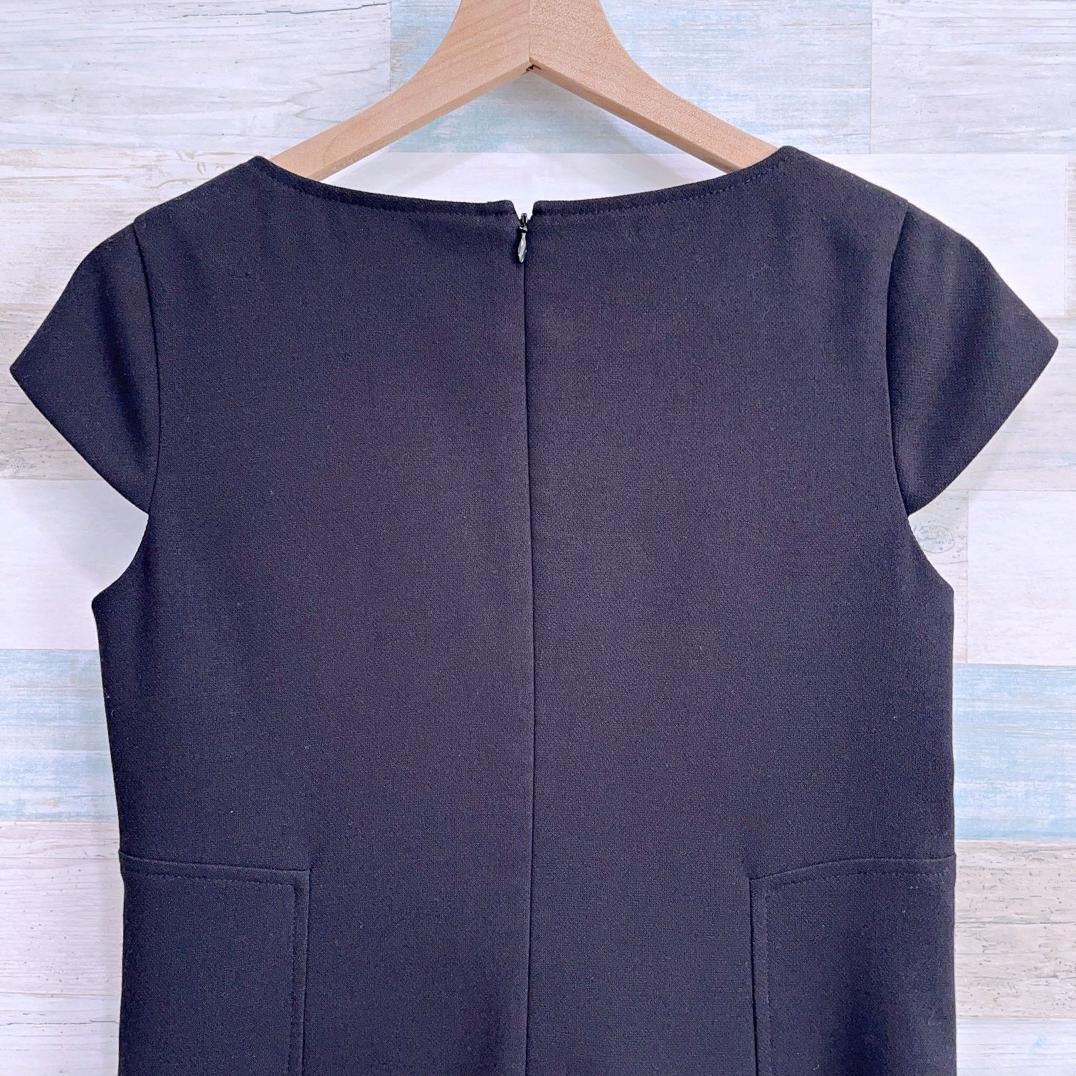 Other Talbots Career Sheath Dress Black V Neck Cap Sleeve Lined 6 Size M / US 6-8 / IT 42-44 - 4 Thumbnail