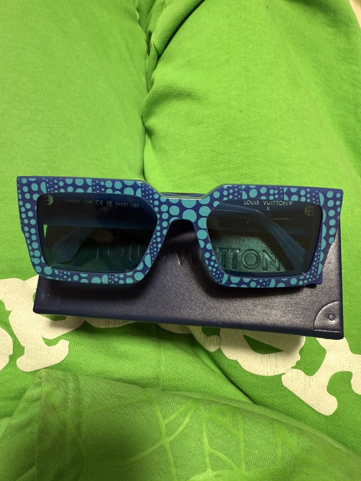 Louis Vuitton Louis Vuitton LV x YK Sunglasses Size ONE SIZE - 2 Thumbnail