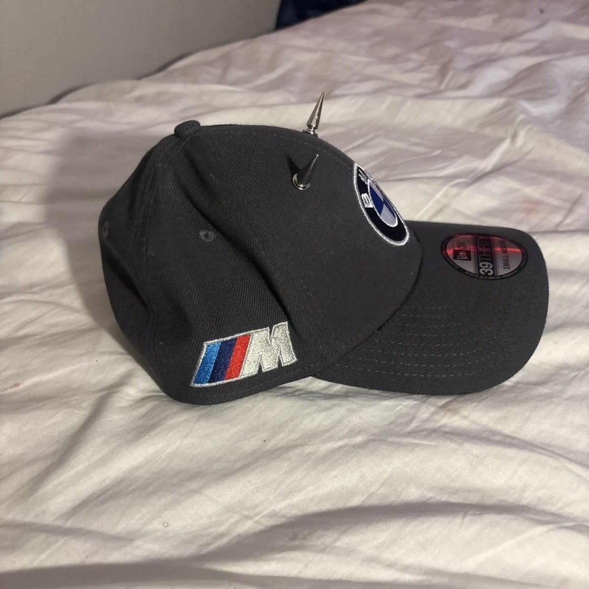 BMW New Era black BMW 39Thirty cap with custom spike Size 38 - 4 Thumbnail
