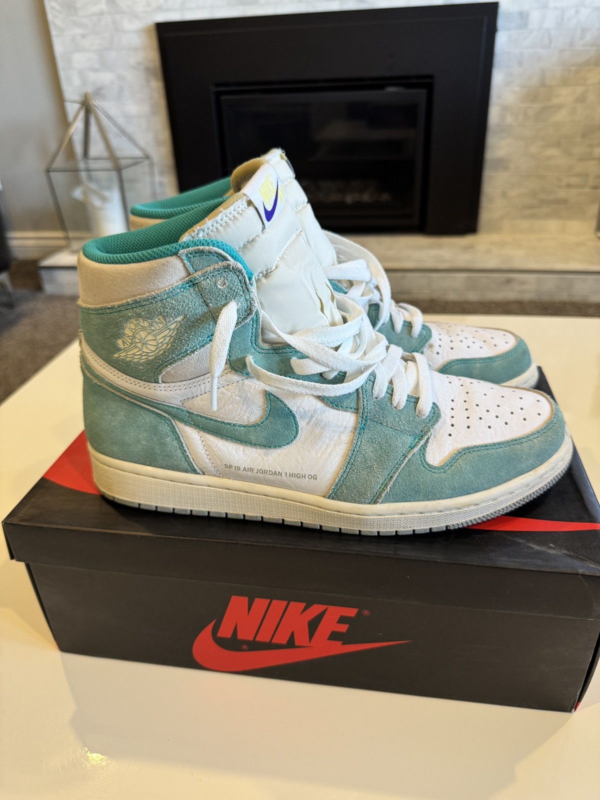 Air Jordan High OG Turbo Green 2019