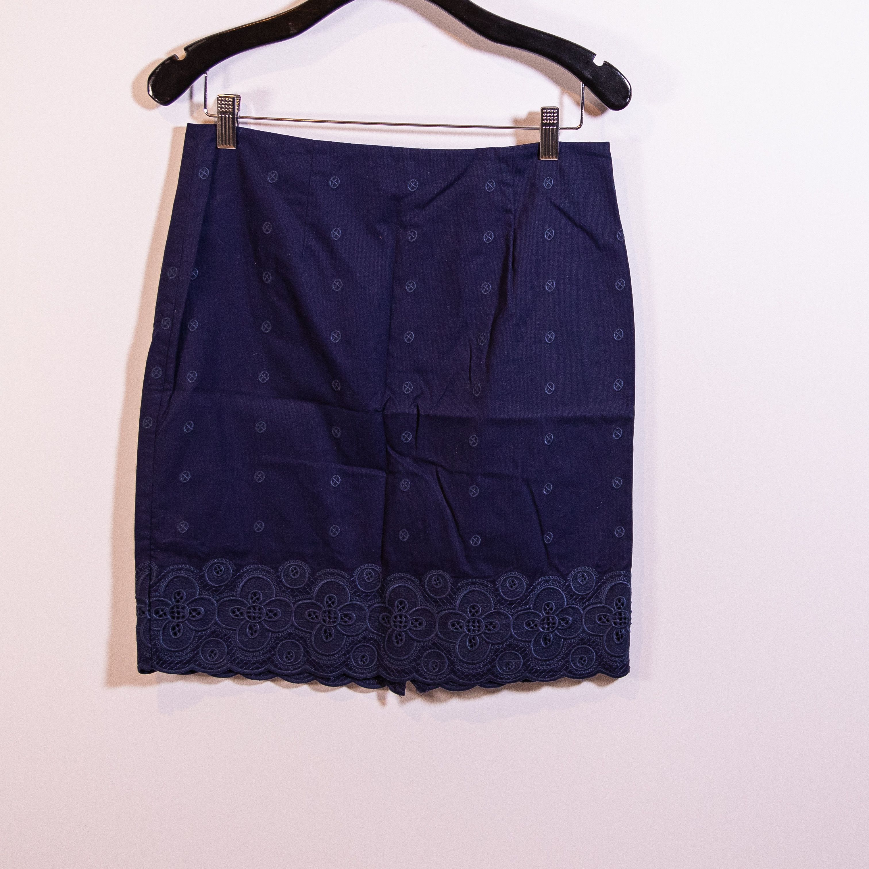 Vineyard Vines NEW Vineyard Vines Bedford Cord Eyelet Size 27" / US 4 / IT 40 - 1 Thumbnail