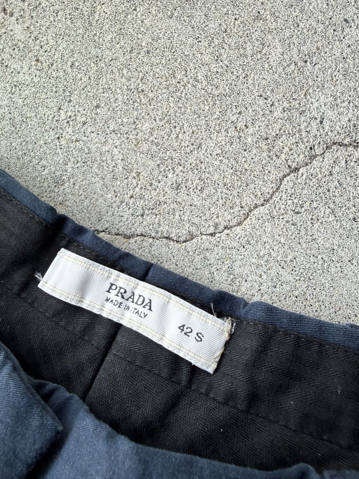 Prada 2000s PRADA Archive Dark Navy 2way Cropped Trousers Size US 28 / EU 44 - 9 Thumbnail