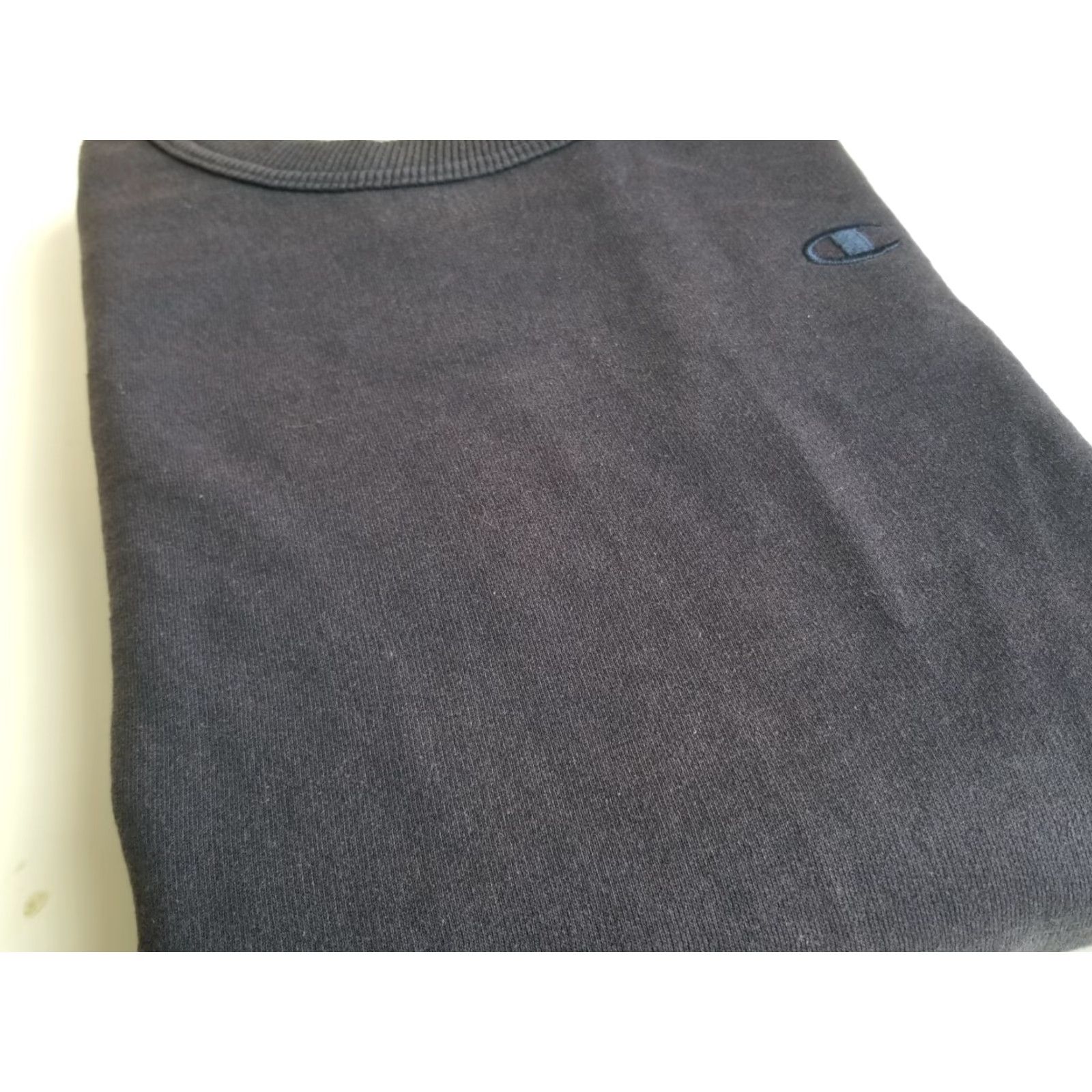 Champion VINTAGE Champion Sweatshirt Crewneck Long Sleeve Pullover Men XL Navy Blue 90s Gym & Training Shirt Size US XL / EU 56 / 4 - 5 Thumbnail