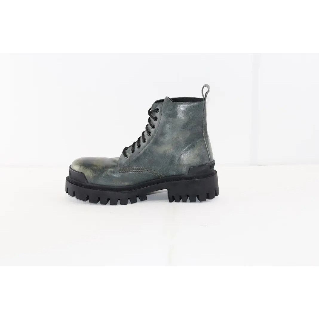 Balenciaga o1rshd1 Worn-Out Effect Leather Strike Bootie L20 in Khaki Size US 10 / EU 43 - 2 Thumbnail