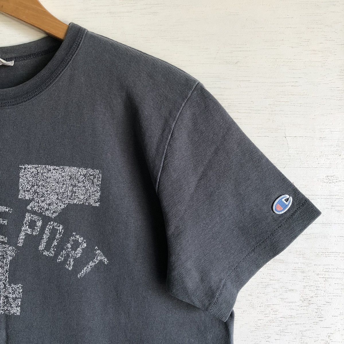 Champion Vintage Champion Running Man Japan Reproduction Tee Size US M / EU 48-50 / 2 - 2 Thumbnail