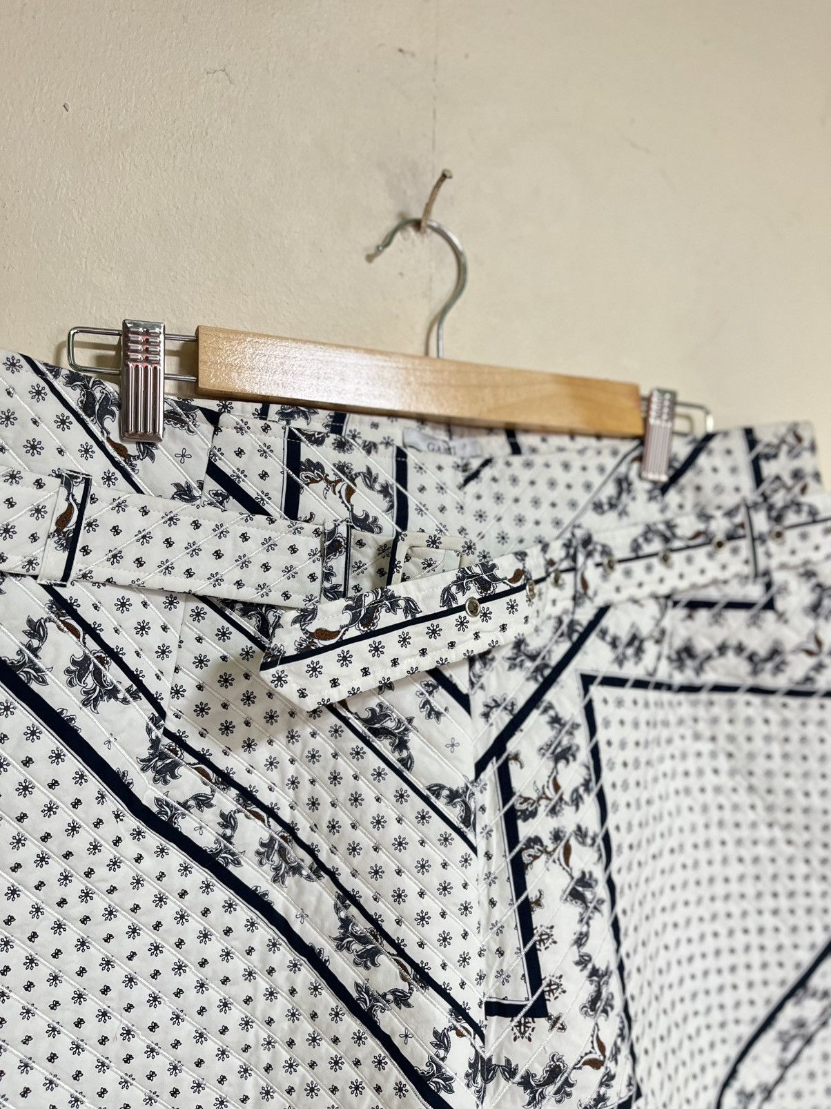 Ganni Ganni Quilted shorts Size 42" / US 20 - 5 Thumbnail
