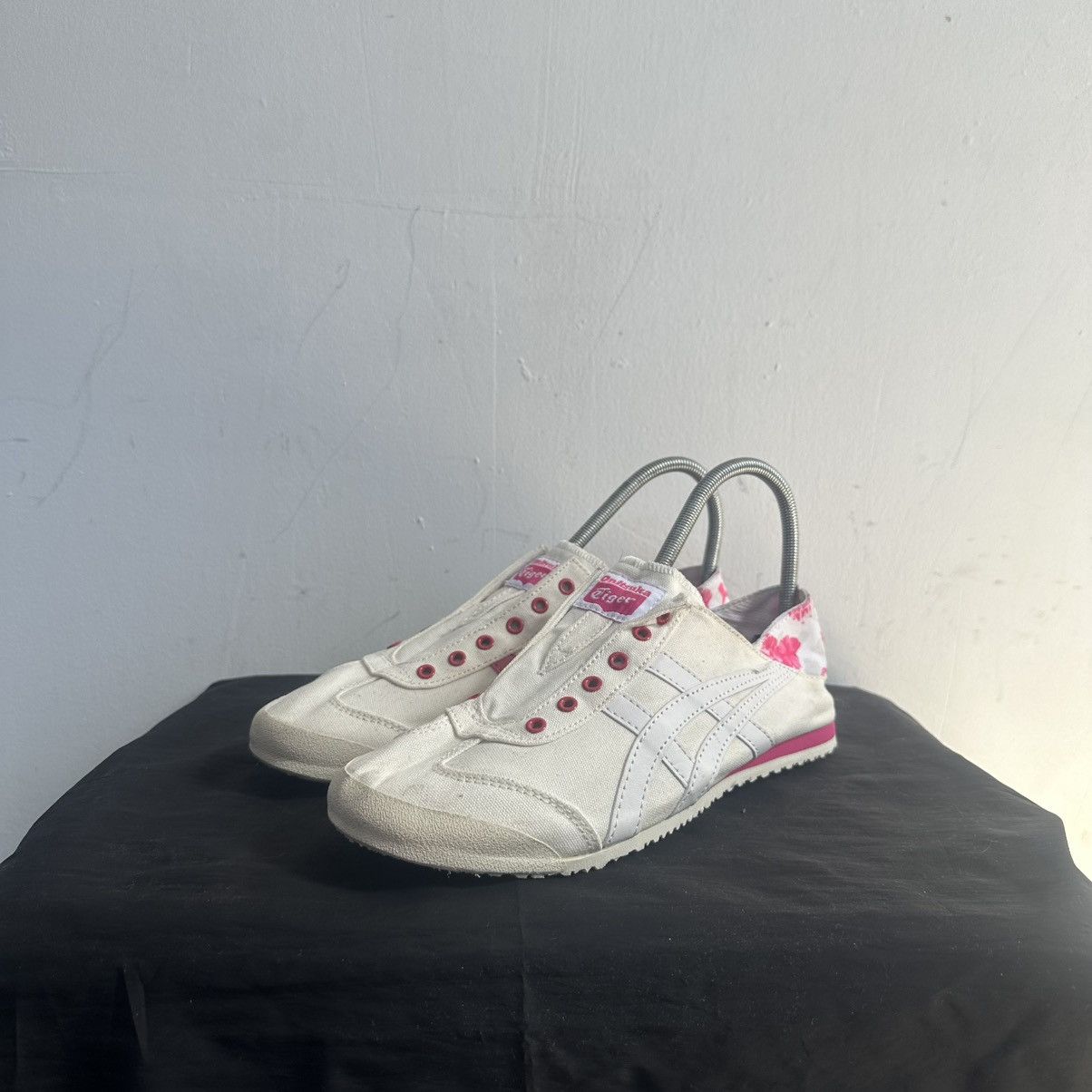 Asics Asics Onitsuka Tiger slip on Mexico 66 sneakers Size US 9 / IT 39 - 6 Thumbnail