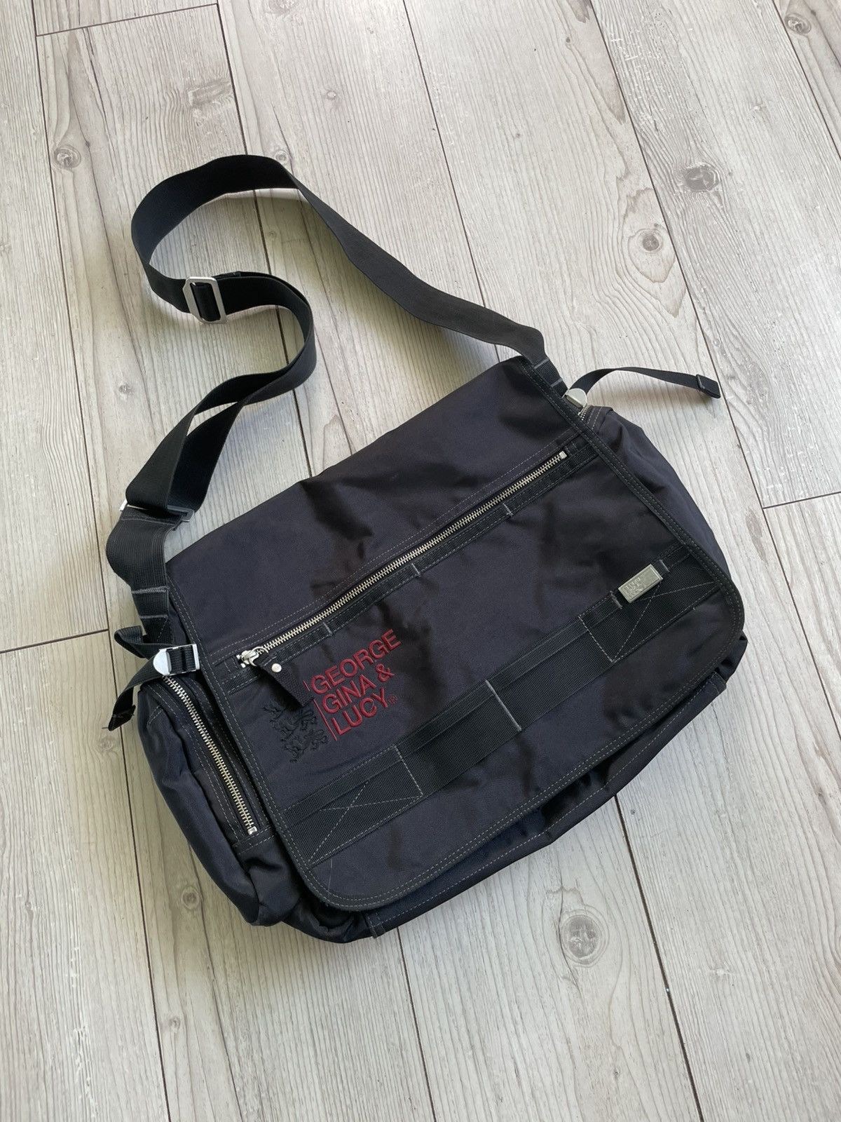 George Gina & Lucy GEORGE GINA & LUCY GGL Goodbye Johnny Black Shoulder Bag Size ONE SIZE - 4 Thumbnail