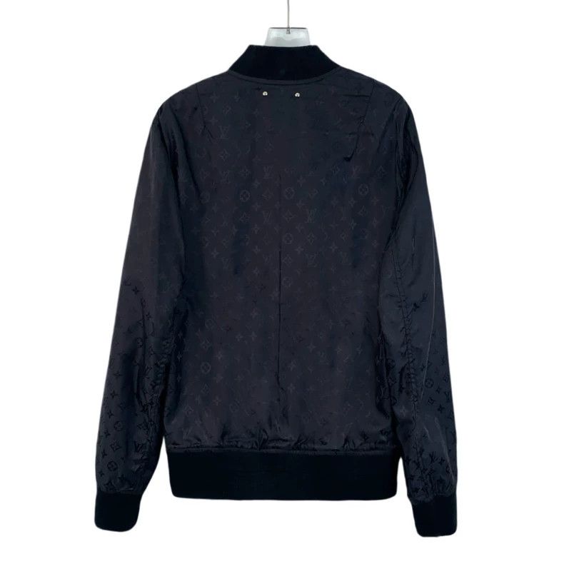 Louis Vuitton Louis Vuitton Black logo dark full print sheepskin leather Size US S / EU 44-46 / 1 - 2 Thumbnail