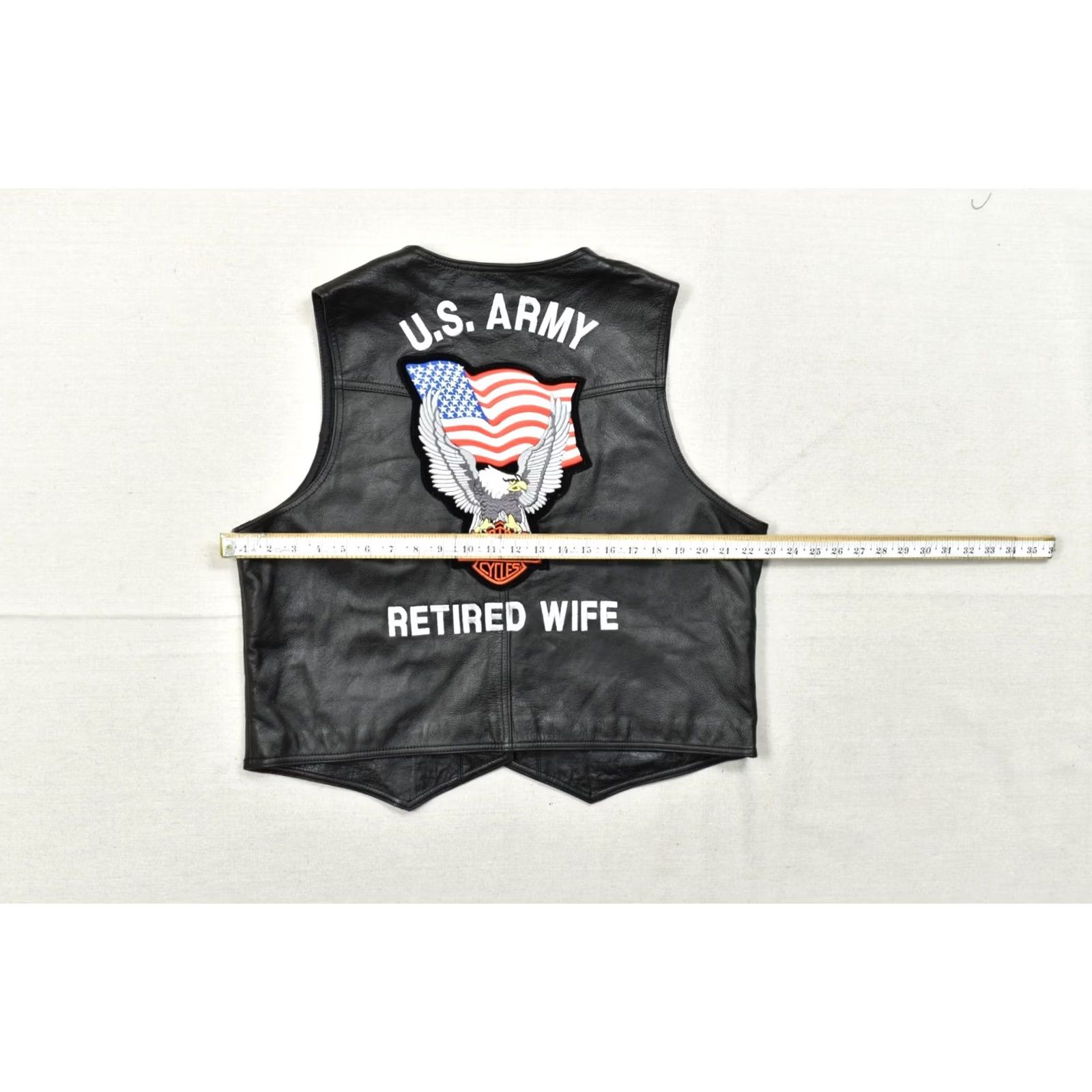 Harley Davidson VINTAGE Harley-Davidson Women Leather Vest L Black U.S. Army Wife 100th Anniversary Logo Biker Casual Spring Summer Fall Mens Womens Girls Boys Size L / US 10 / IT 46 - 7 Thumbnail
