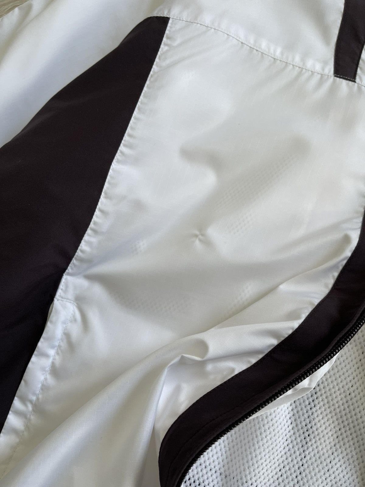 Adidas Vintage Adidas Equipment Y2k Nylon Windbreaker Track Jacket Size US M / EU 48-50 / 2 - 9 Thumbnail