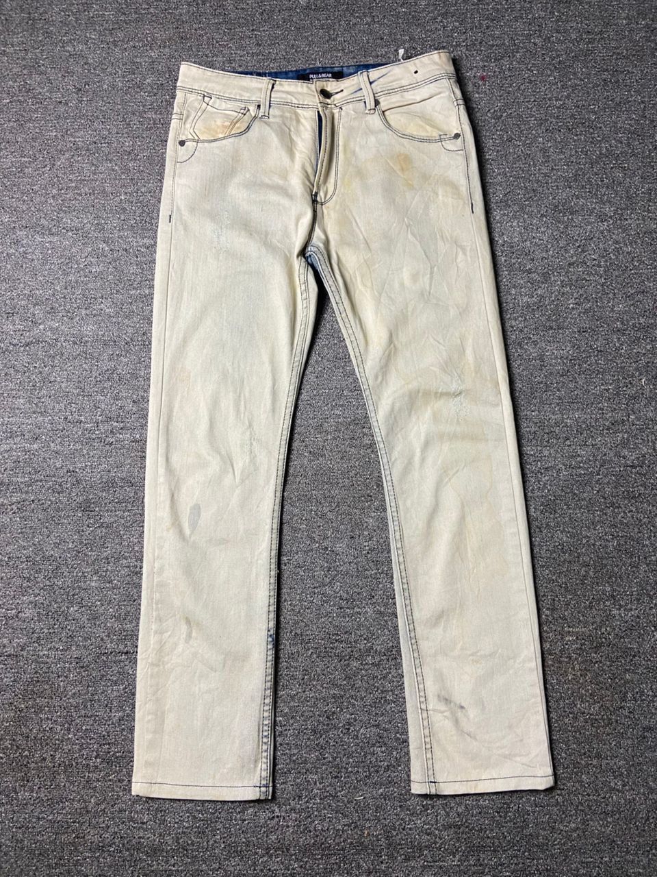 Pull & Bear Pull & Bear Light Wash Denim Jeans (143) Size US 31 - 1 Thumbnail