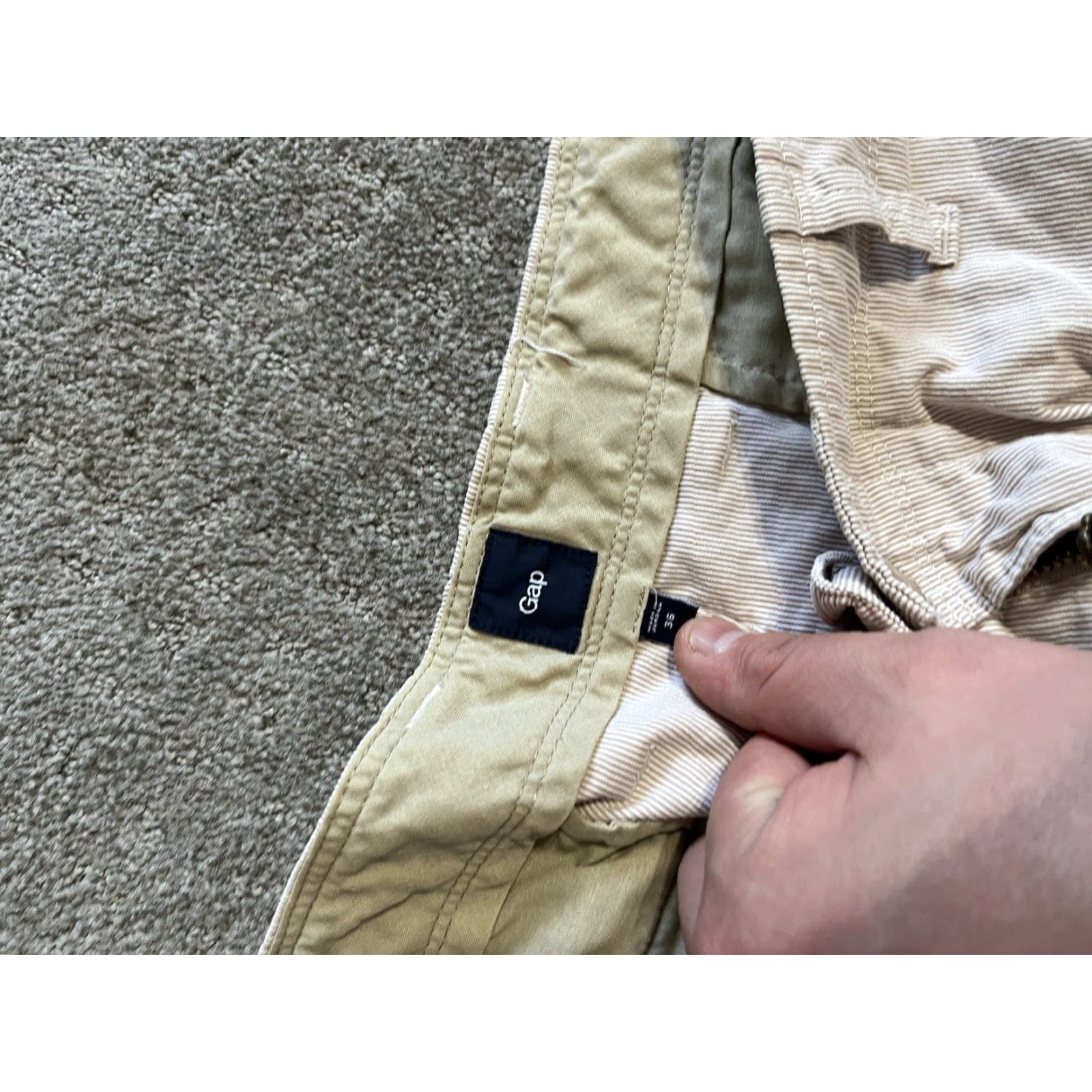 Gap GAP Khakis Beige Pinstripe SHORTS Men’s 36 Chino Flat Front Regular Stretch Waistband 5 Pockets Gap Flex Casual Workwear Vintage: No Size US 36 / EU 52 - 3 Thumbnail