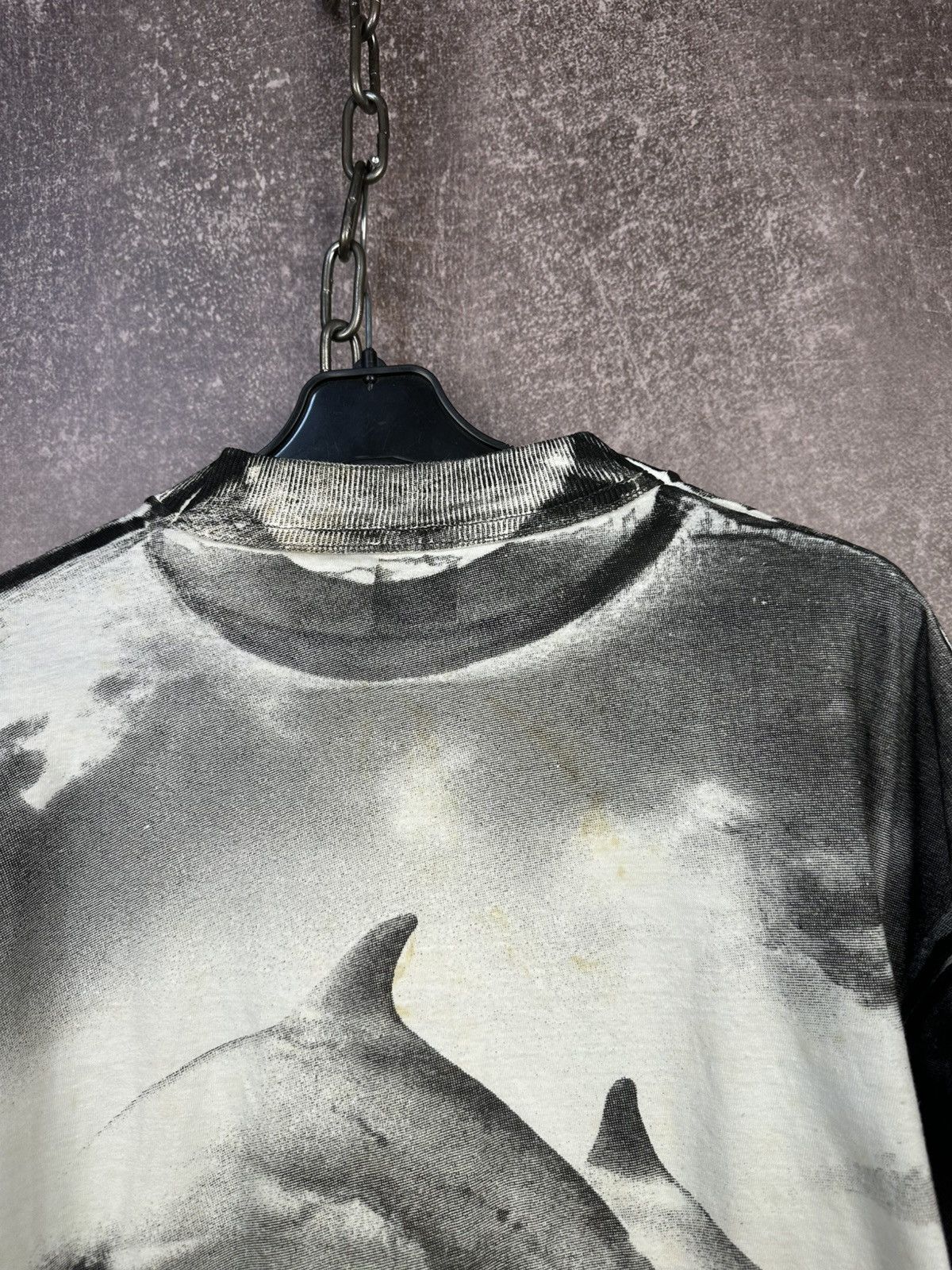 Vintage Vintage 90s animal tee dolphin big print logo Size US XL / EU 56 / 4 - 5 Thumbnail