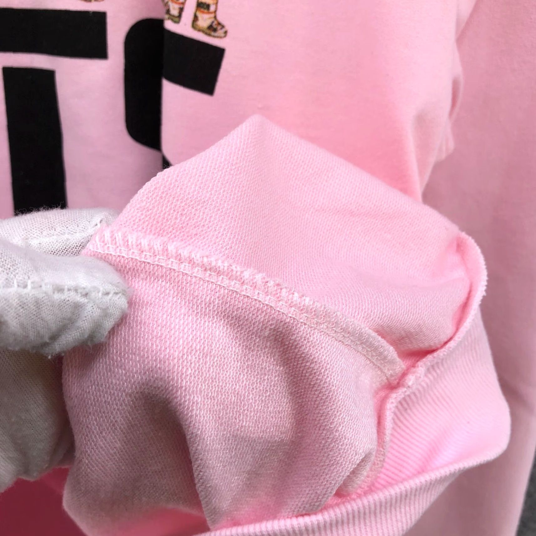 Pinko BTS K-Pop Sweatshirt Size Medium M Pink Graphic Lightweight Pullover Crewneck Size M / US 6-8 / IT 42-44 - 7 Thumbnail