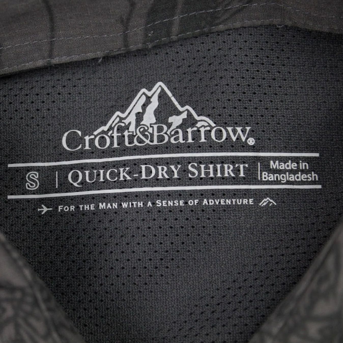 Croft & Barrow Croft & Barrow Quick Dry AOP Shirt Men S Gray Fish All Over Print S/S Button Up Shirt Size US S / EU 44-46 / 1 - 7 Thumbnail