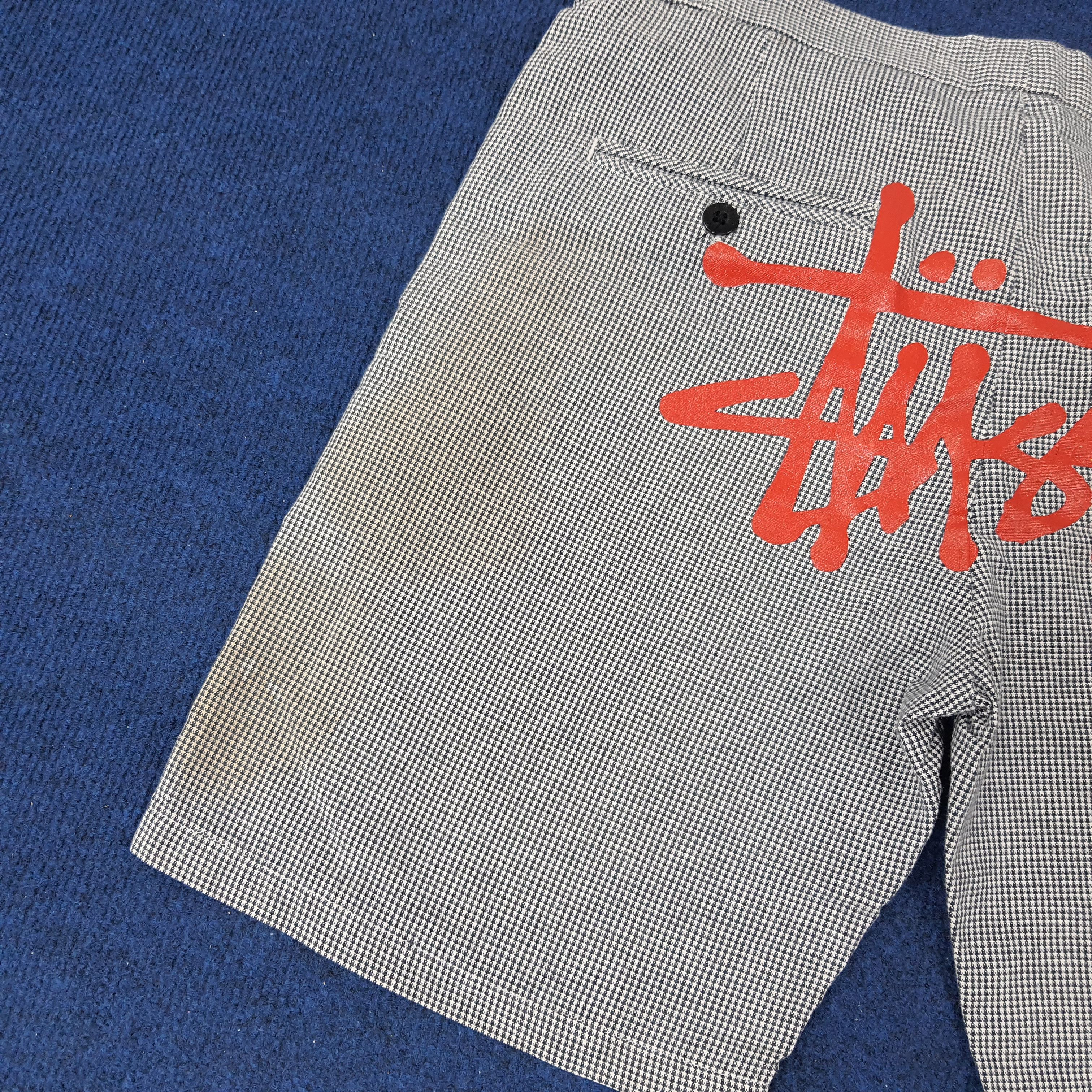 Stussy × Vintage Vintage Stussy Streetwear Custom Logo Short Pants Size US 33 - 2 Thumbnail