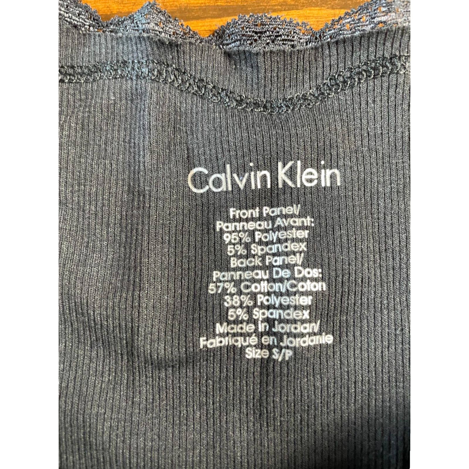 Calvin Klein Calvin Klein Tank Top Womens Small Black Lace Snakeskin Sleeveless Scoop Neck Casual Modern 90s? Size S / US 4 / IT 40 - 7 Thumbnail