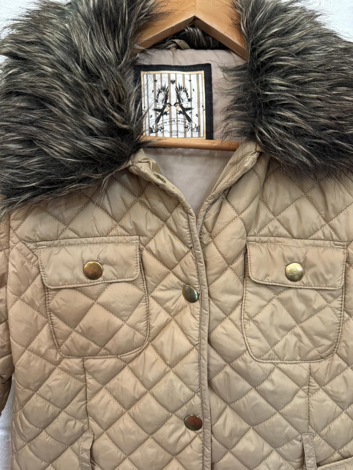 Unknown London Quilted Beige Women's Jacket with Faux Fur Collar Size ONE SIZE - 2 Thumbnail