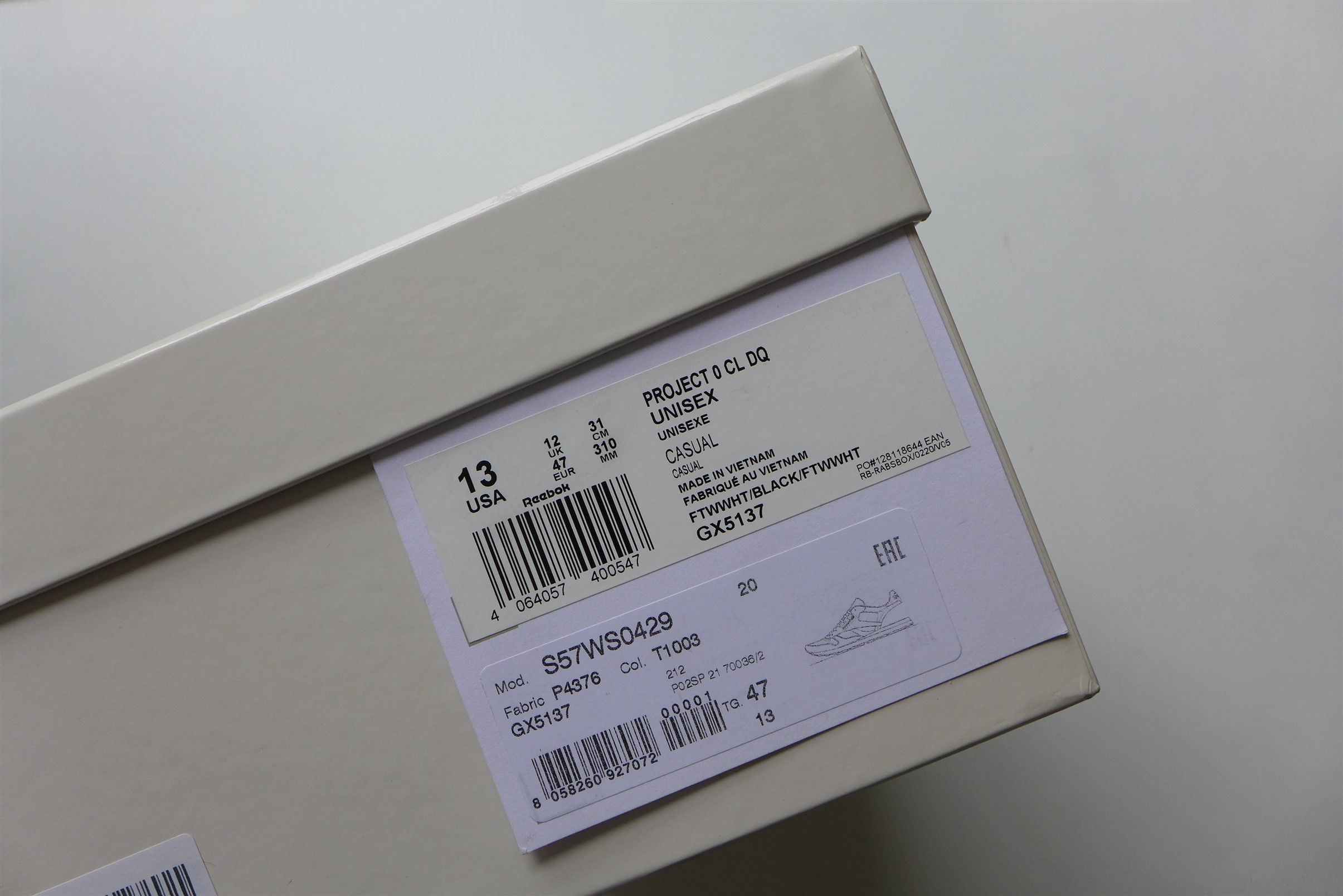 Maison Margiela × Reebok Magiela x Reebok Tabi White Classic Leather DQ Sneakers Size US 13 / EU 46 - 19 Thumbnail