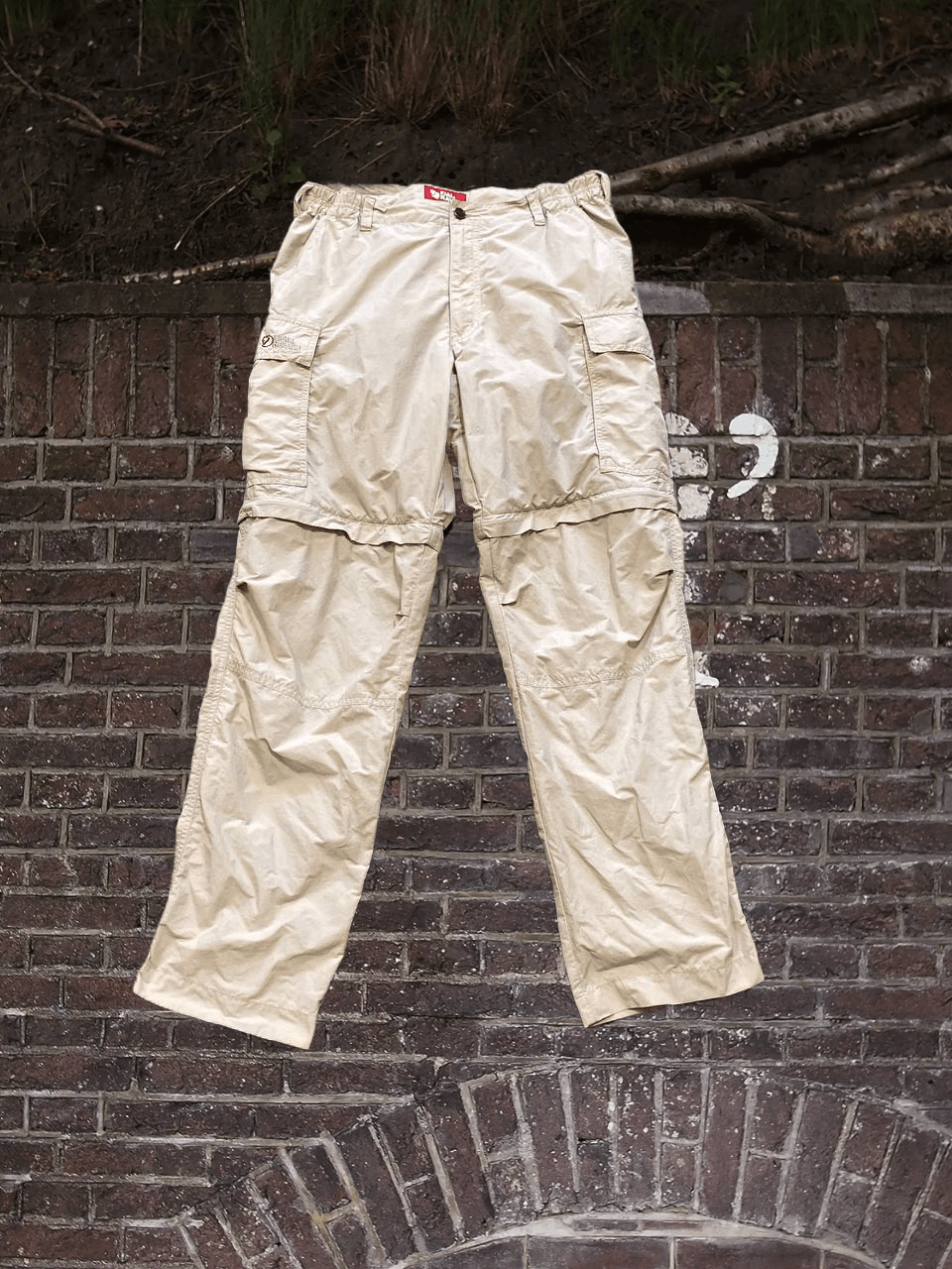 Fjallraven Casual Pants Fjallraven white Y2K Vintage logo Size US 40 / EU 56 - 1 Thumbnail