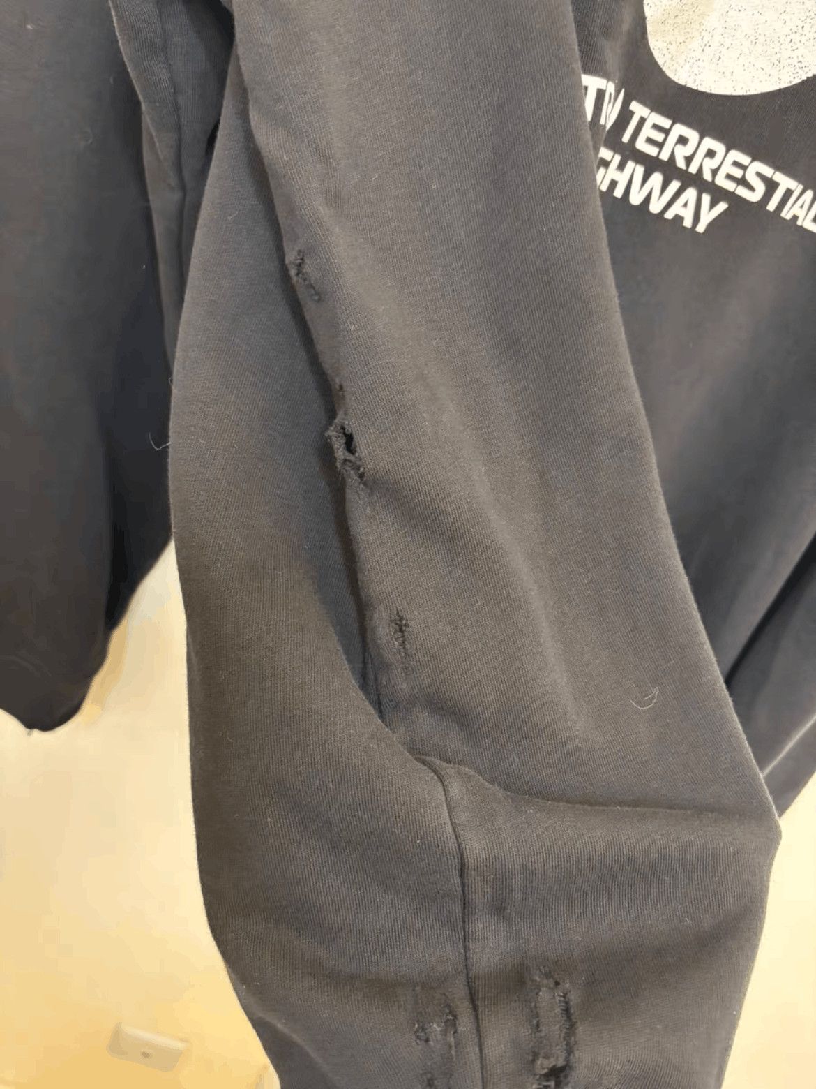 Raf Simons Raf Simons No Land Distressed Sweatshirt Size US XL / EU 56 / 4 - 6 Thumbnail