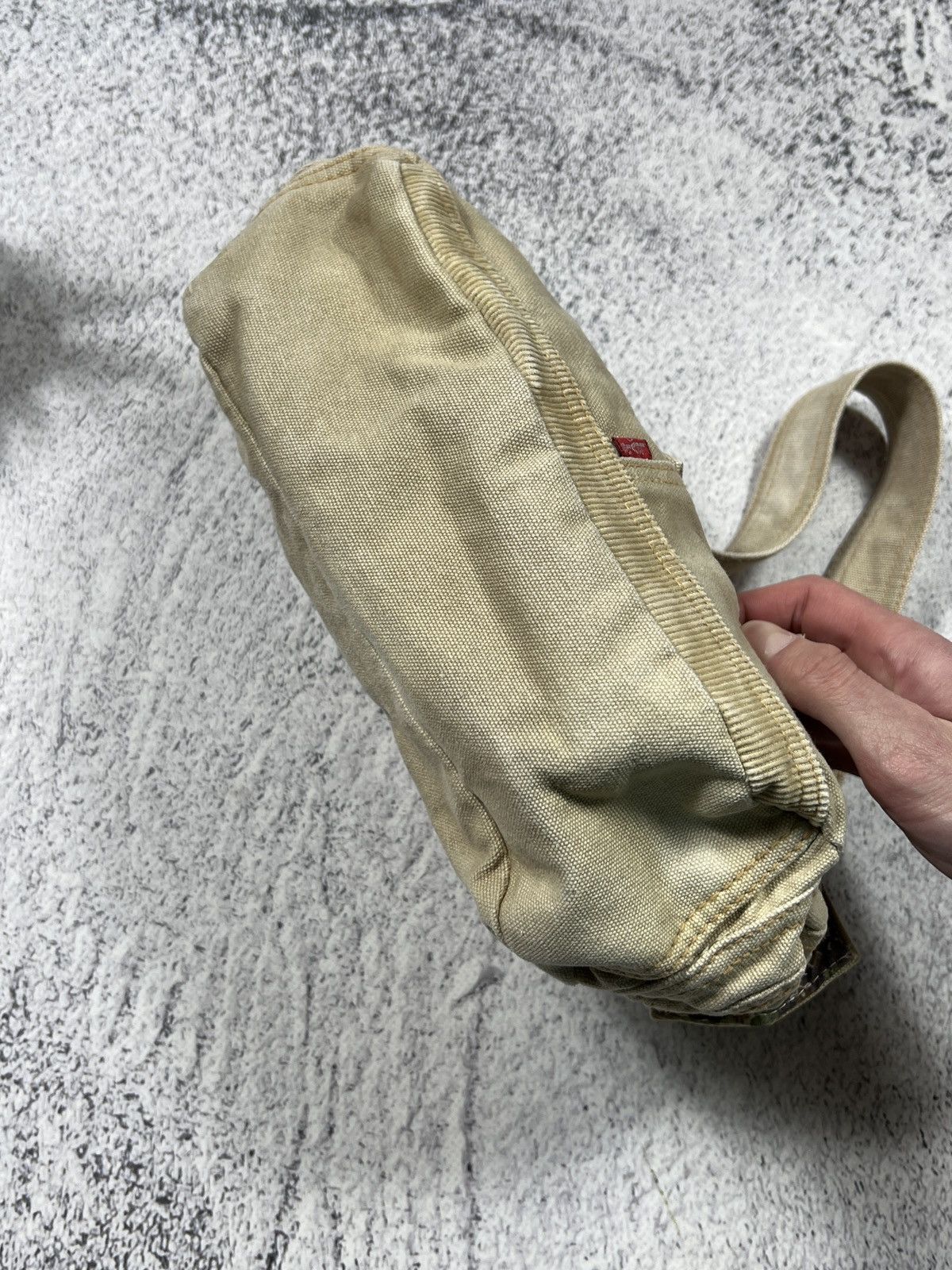Levi's × Levi's Vintage Clothing × Vintage Vintage Levi’s Baguette Velvet Bag Size ONE SIZE - 8 Thumbnail
