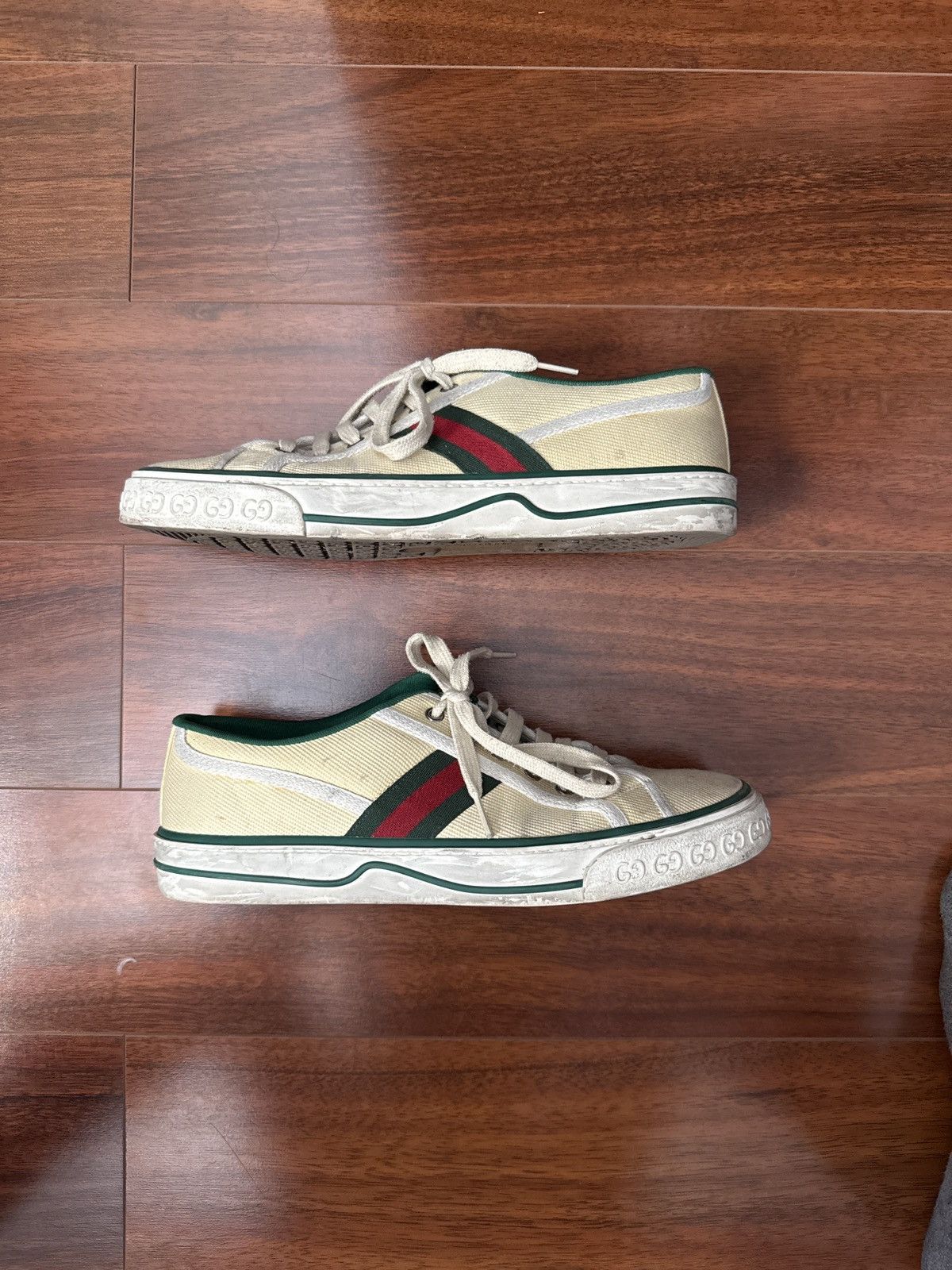 Gucci Gucci 1977 Size US 9.5 / EU 42-43 - 1 Thumbnail