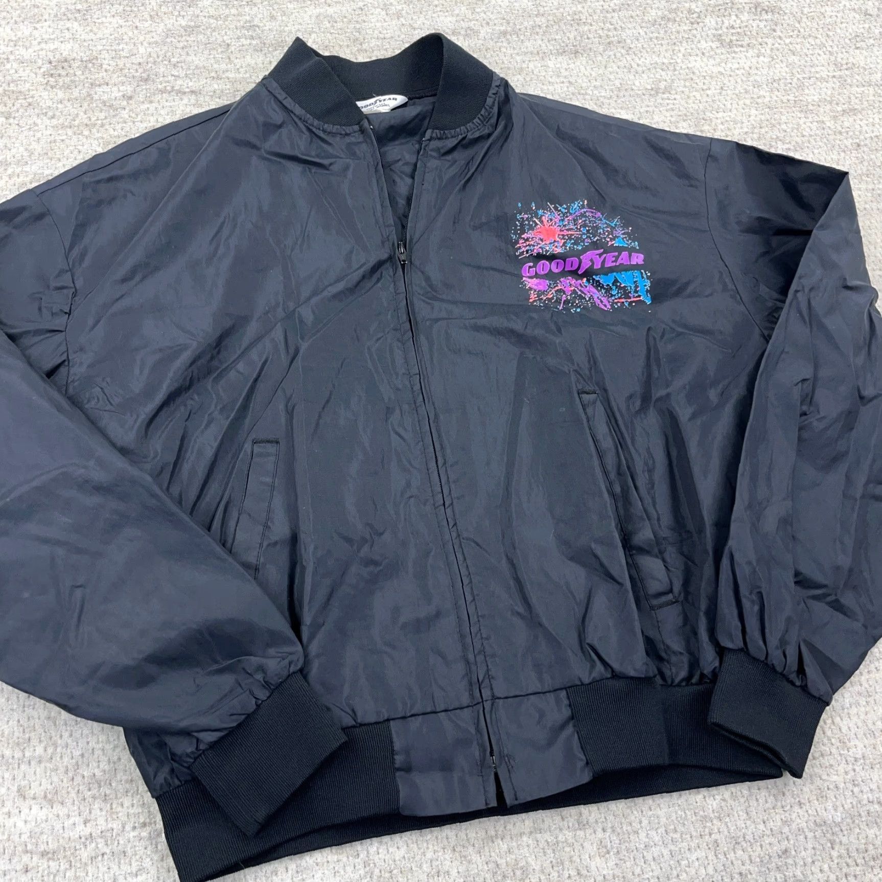 Vintage VINTAGE Goodyear Jackets? | Goodyear Jacket Black Nylon Bomber XL Men Unlined 80s 90s Wind Casual Hip Hop Retro USAA Size US XL / EU 56 / 4 - 4 Thumbnail