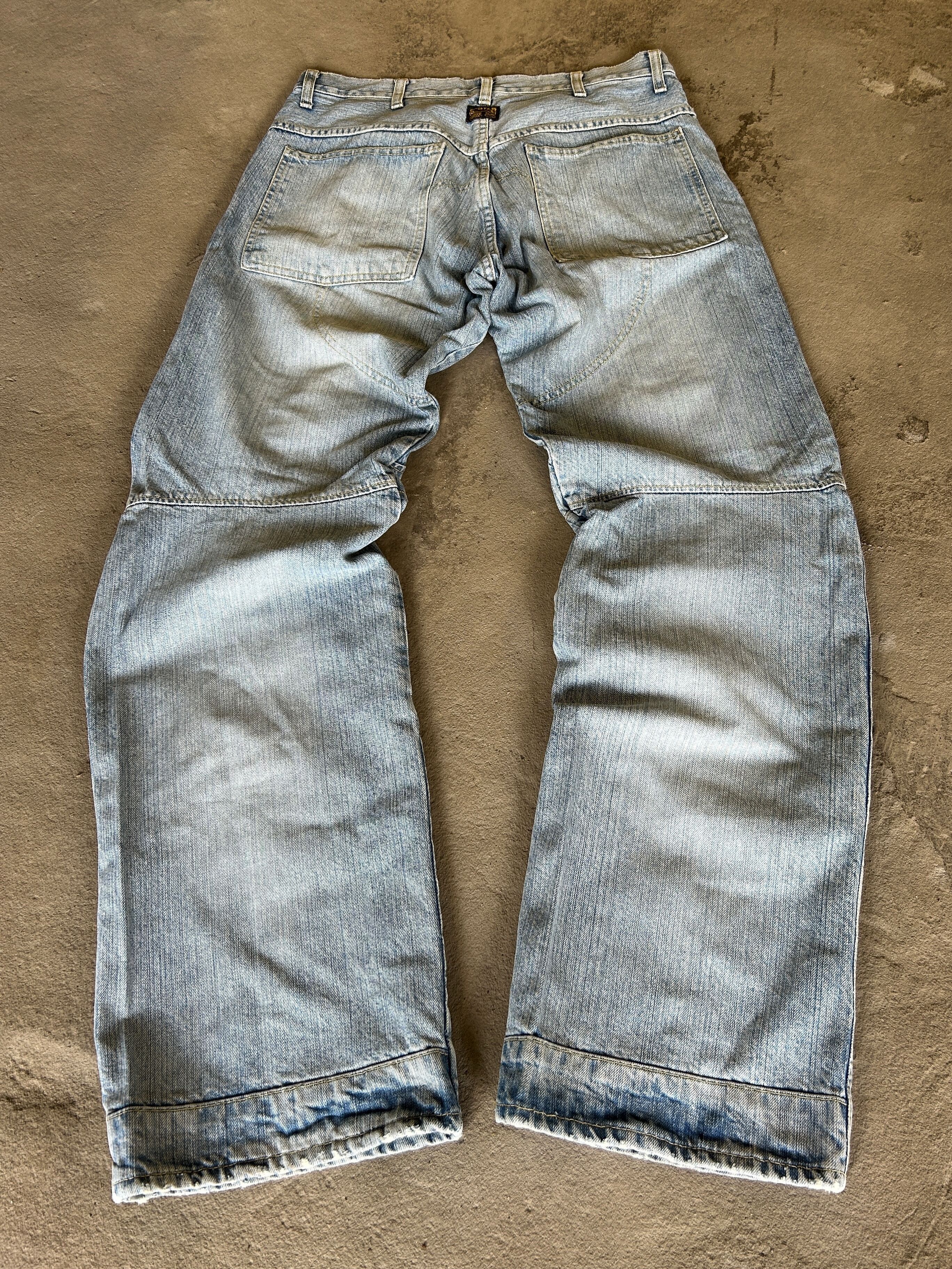 Designer 💥 JUNYA WATANABE BALENCIAGA STYLE DISTRESSED JEANS Size US 32 / EU 48 - 2 Thumbnail