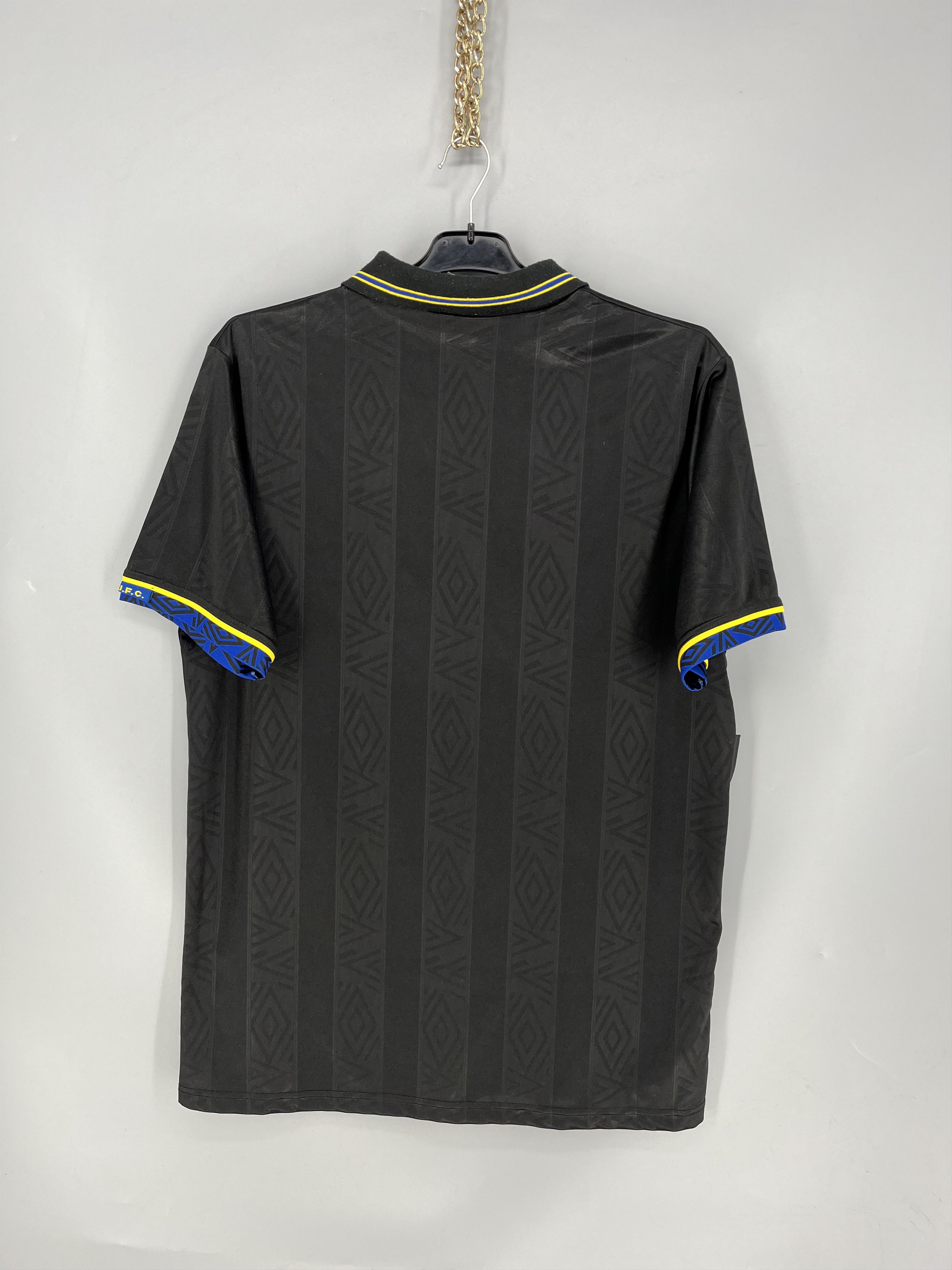 Umbro 1993-95 UMBRO Manchester United Away Cantona kung-fu Shirt Size US XL / EU 56 / 4 - 13 Thumbnail
