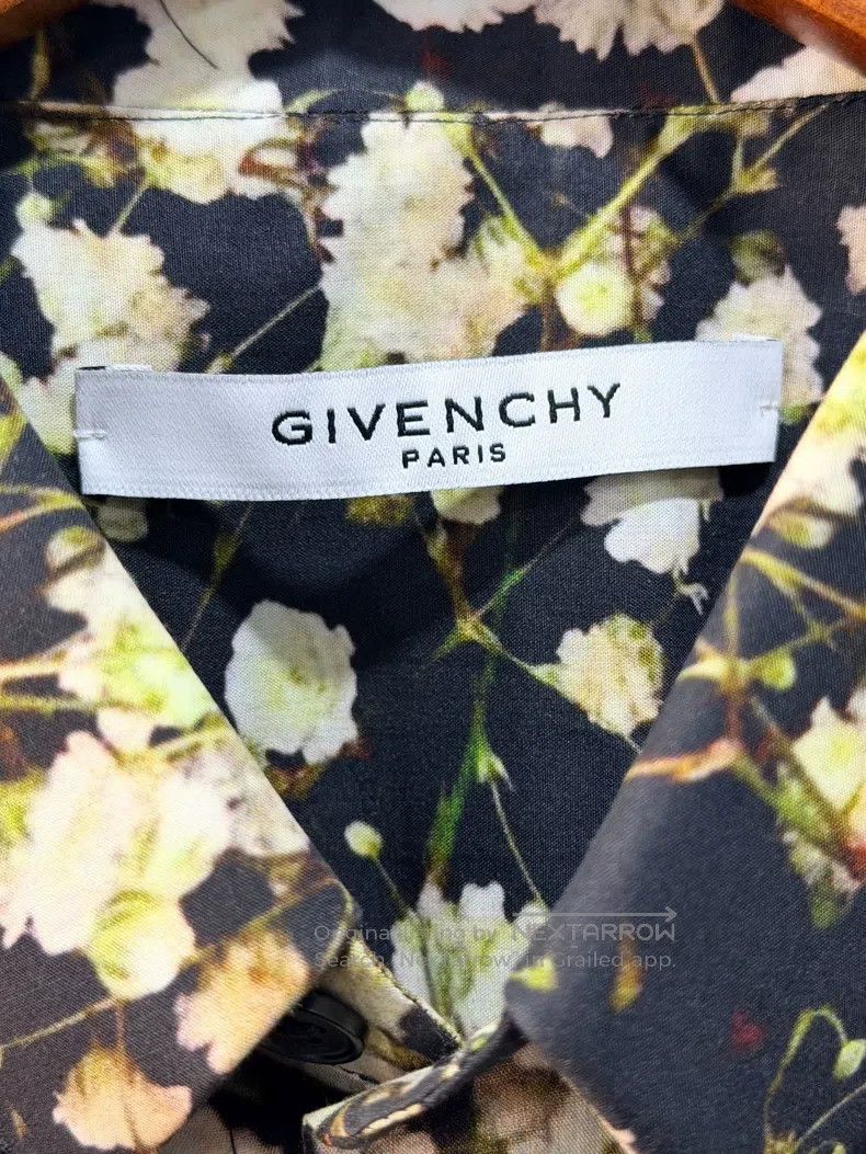 Givenchy Givenchy Size40 Star Short Sleeve Size US M / EU 48-50 / 2 - 3 Thumbnail
