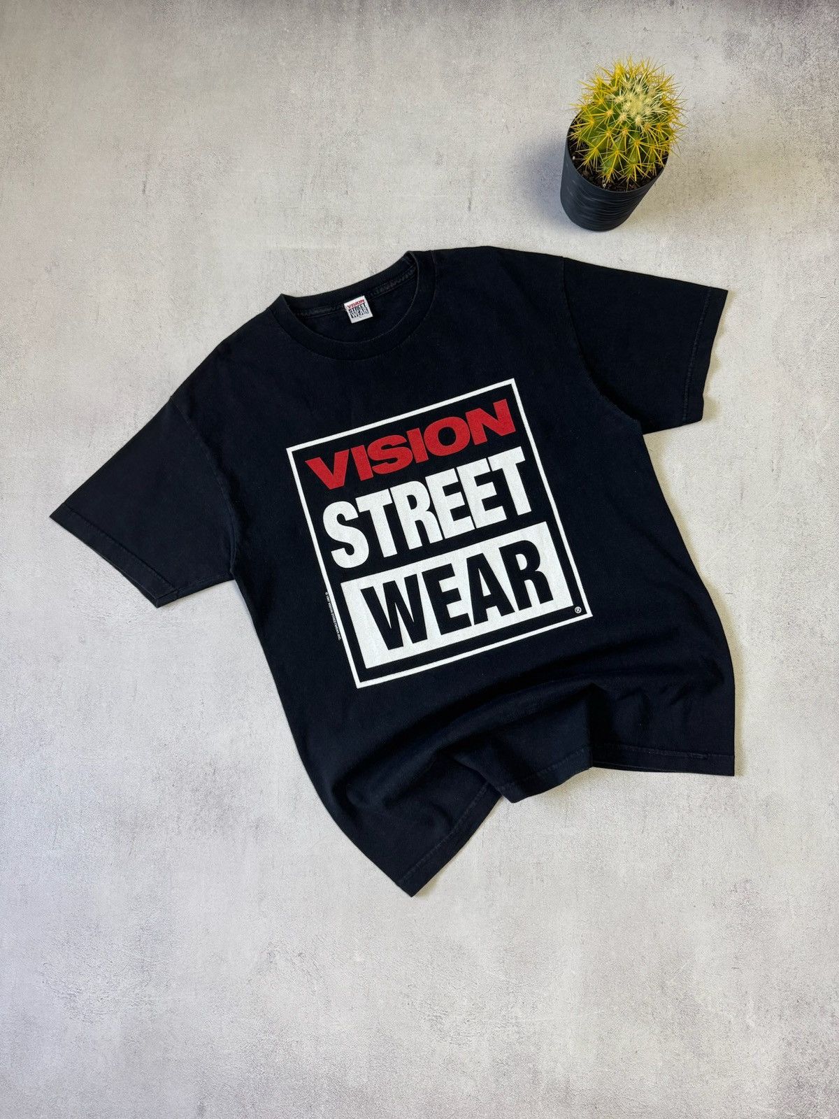 Vision Streetwear 1987 Vision Streetwear T Shirt Big Logo Very Rare Mens L Size US L / EU 52-54 / 3 - 7 Thumbnail