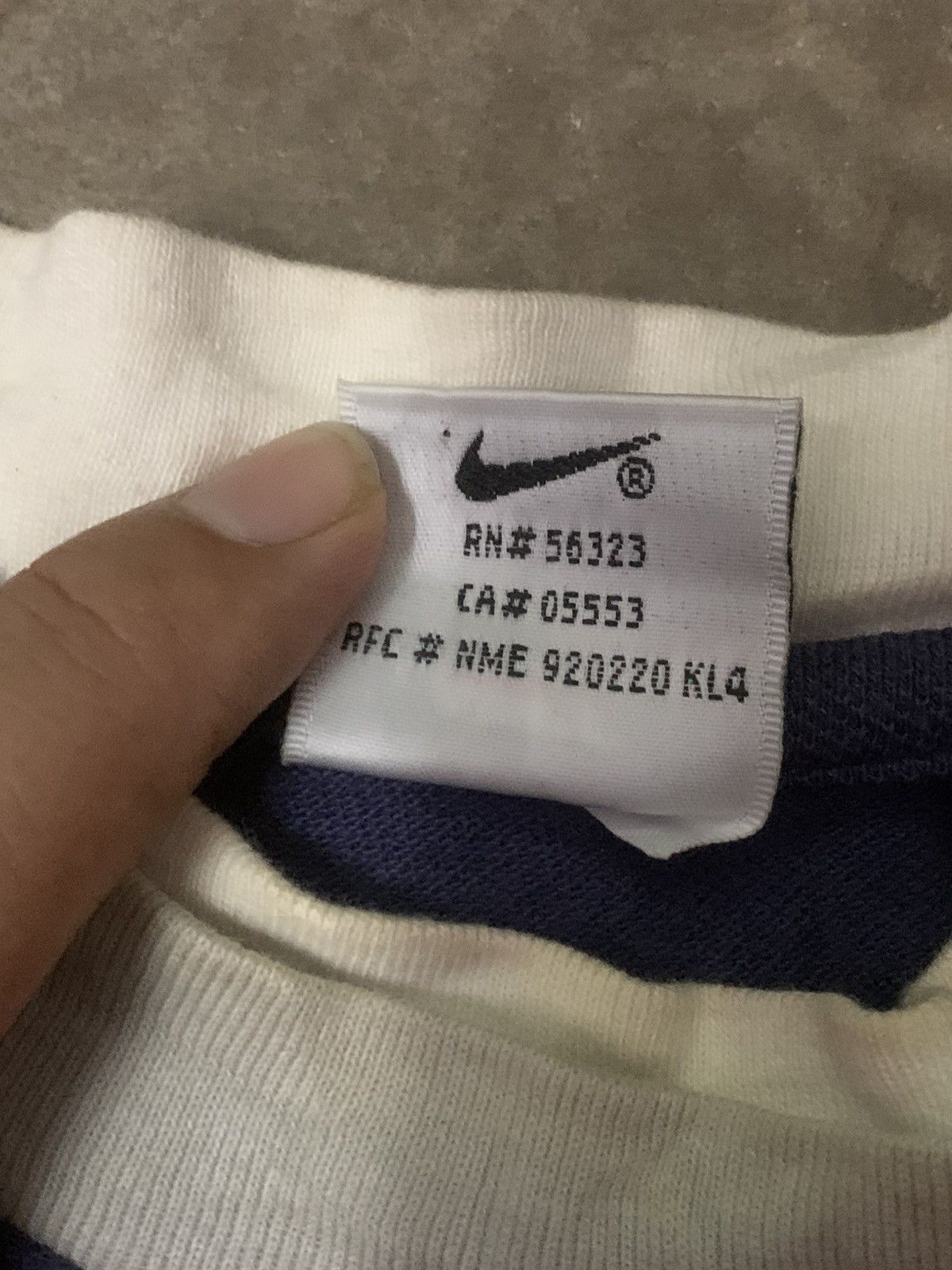 Nike Vintage 90’s Nike Centre Swoosh Ringer Tee Size US L / EU 52-54 / 3 - 5 Thumbnail