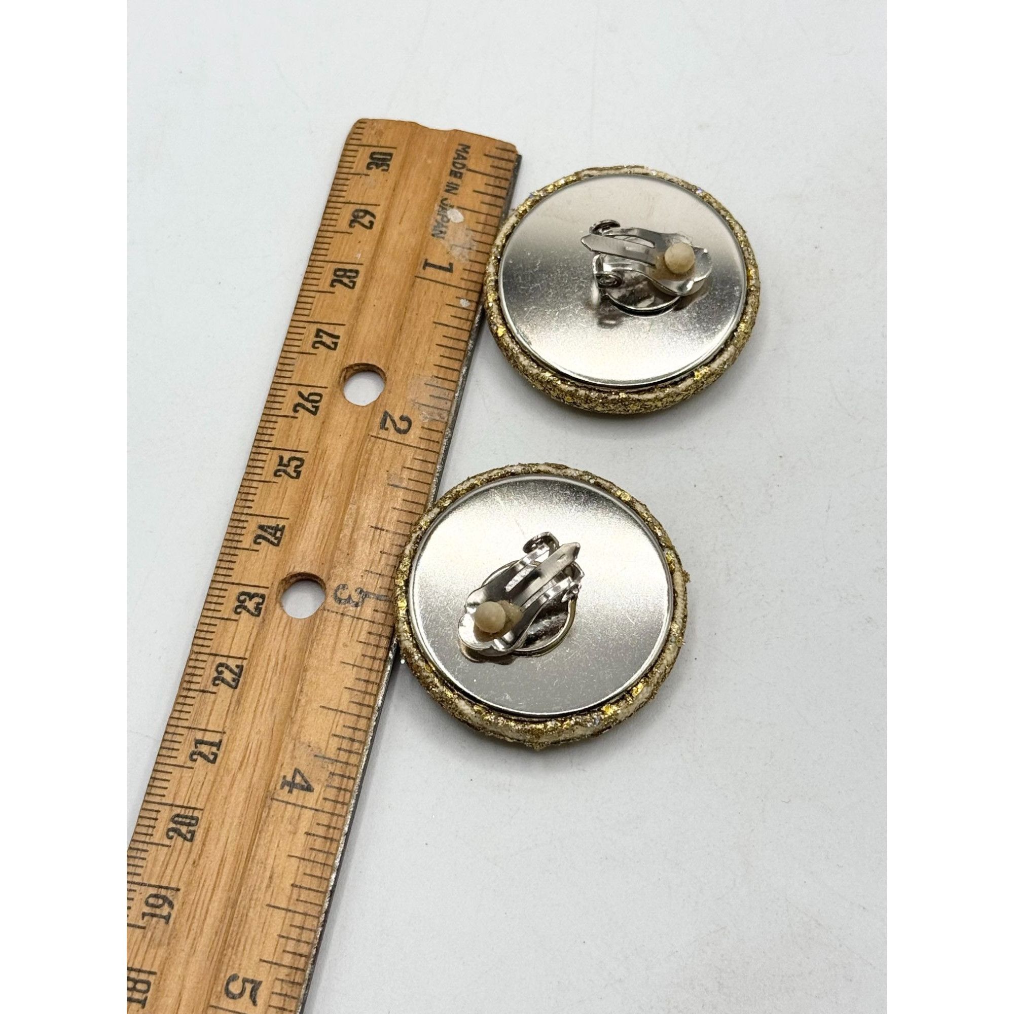Vintage Vintage gold glitter stud circle clip on earrings Size ONE SIZE - 3 Thumbnail